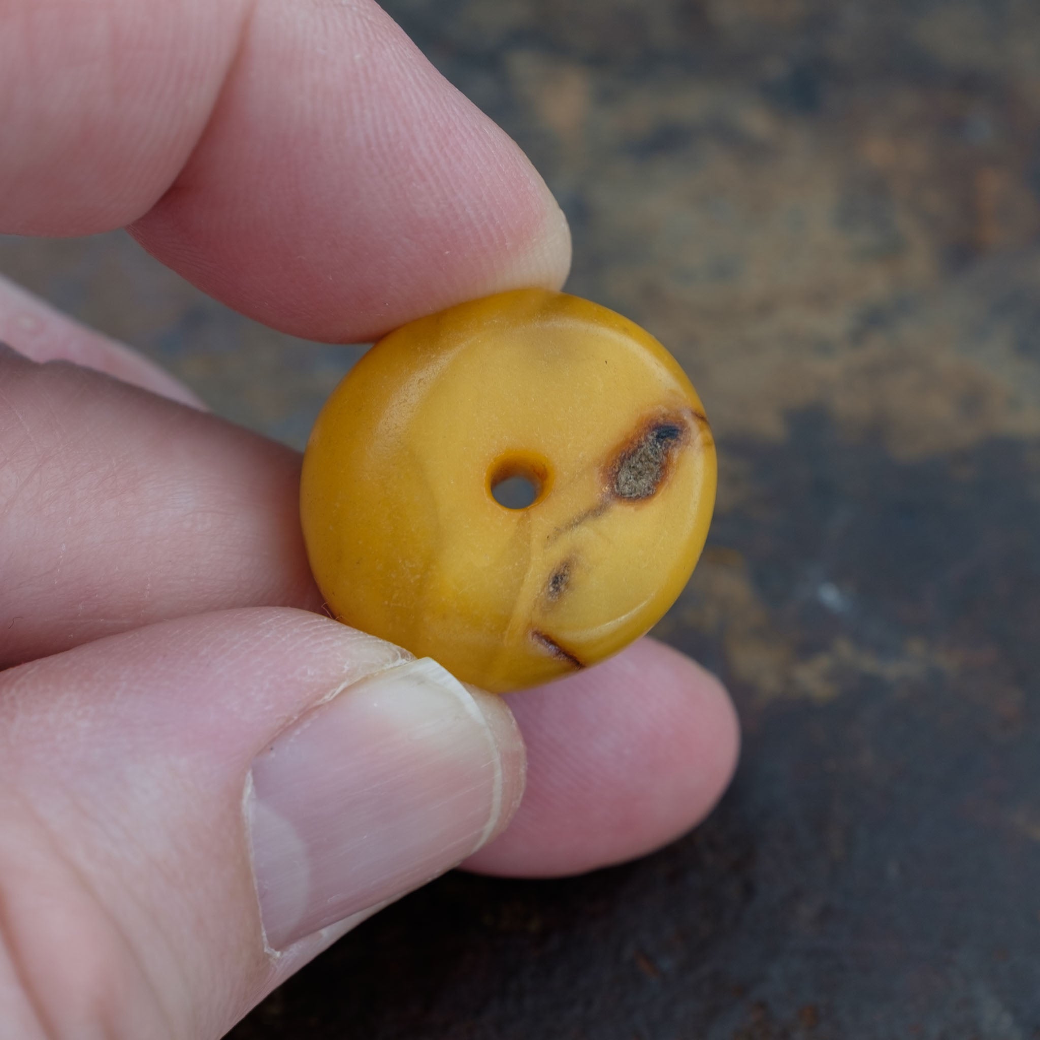 Antique Genuine Natural Baltic Amber Bead (4.1g)