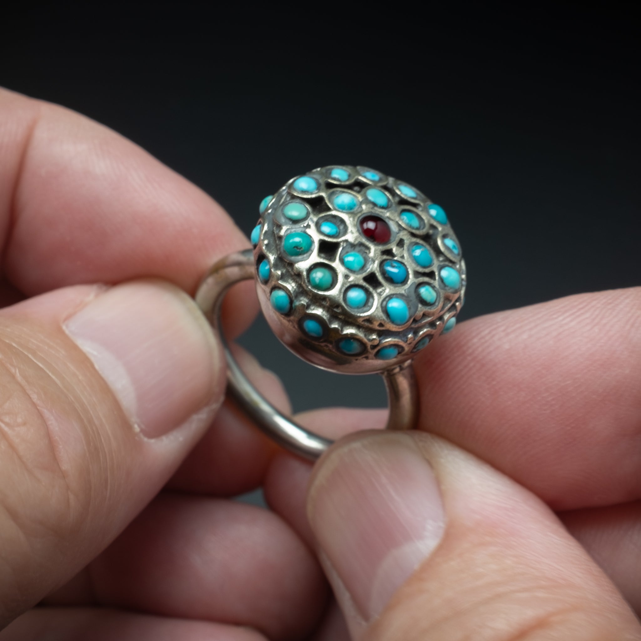 Vintage Silver and turquoise Ring