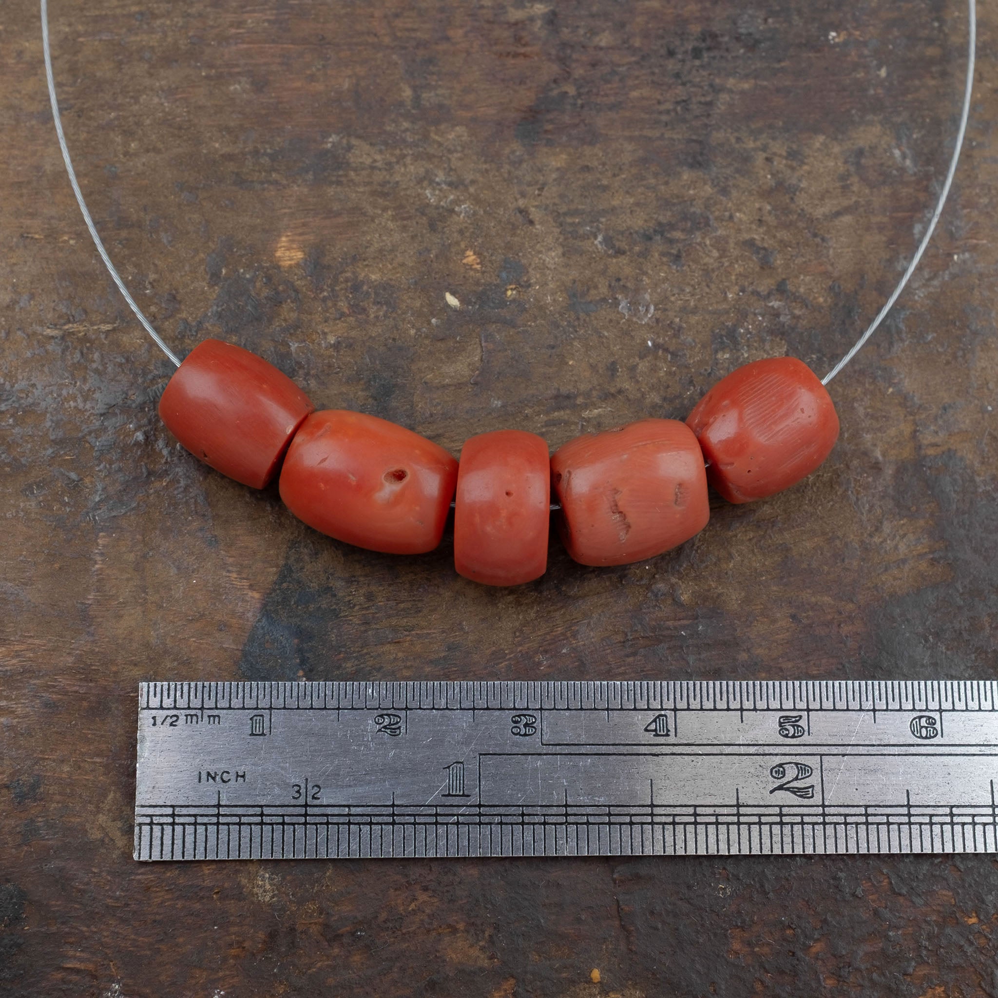 Old Mediterranean Natural Coral Beads -  Strand  8.2g - 珊瑚
