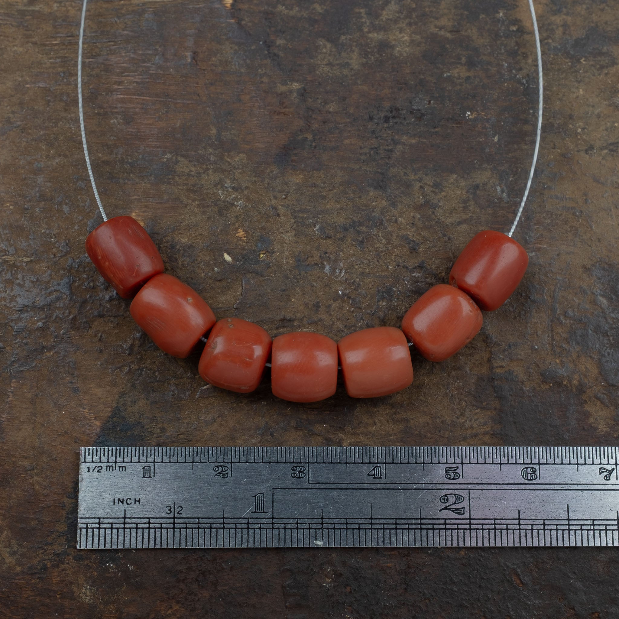 Old Mediterranean Natural Coral Beads -  Strand  8.1g - 珊瑚