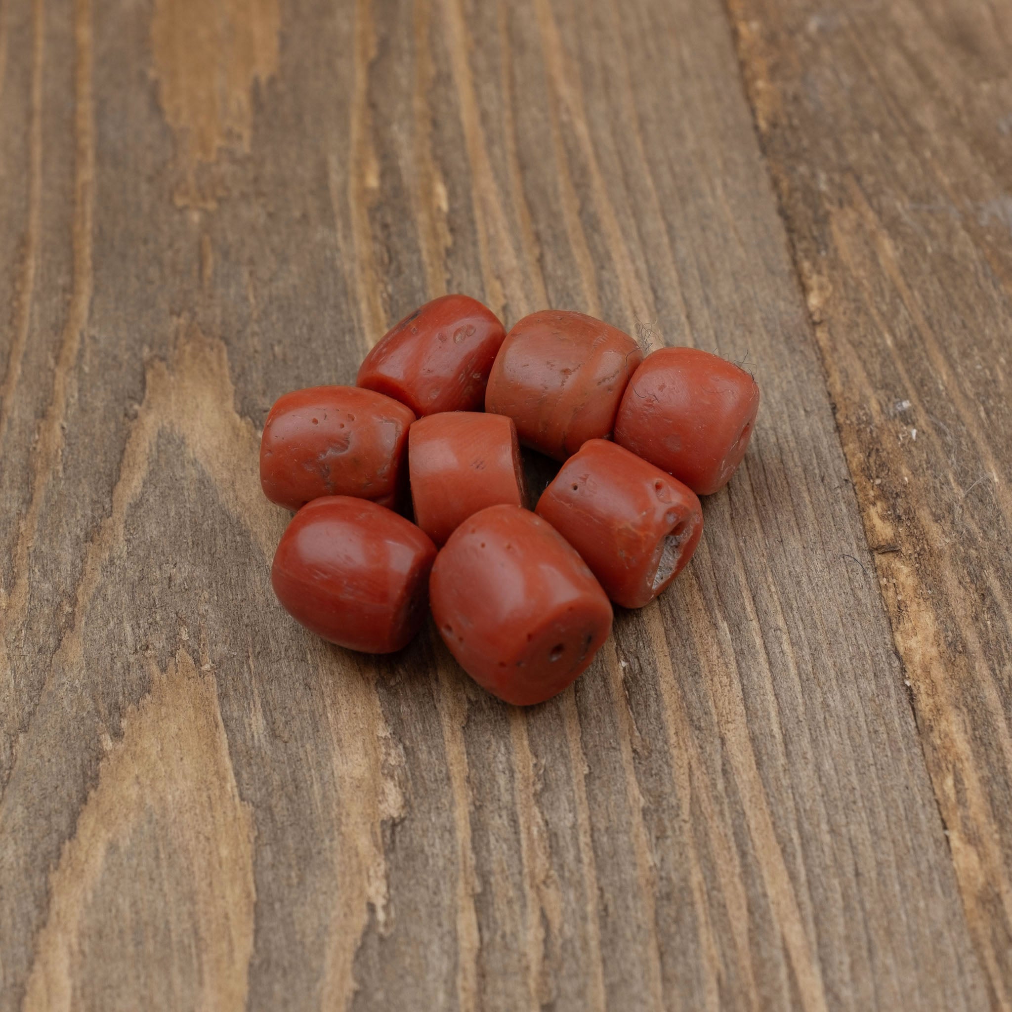Old Mediterranean Natural Coral Beads -  Strand  10.5g - 珊瑚