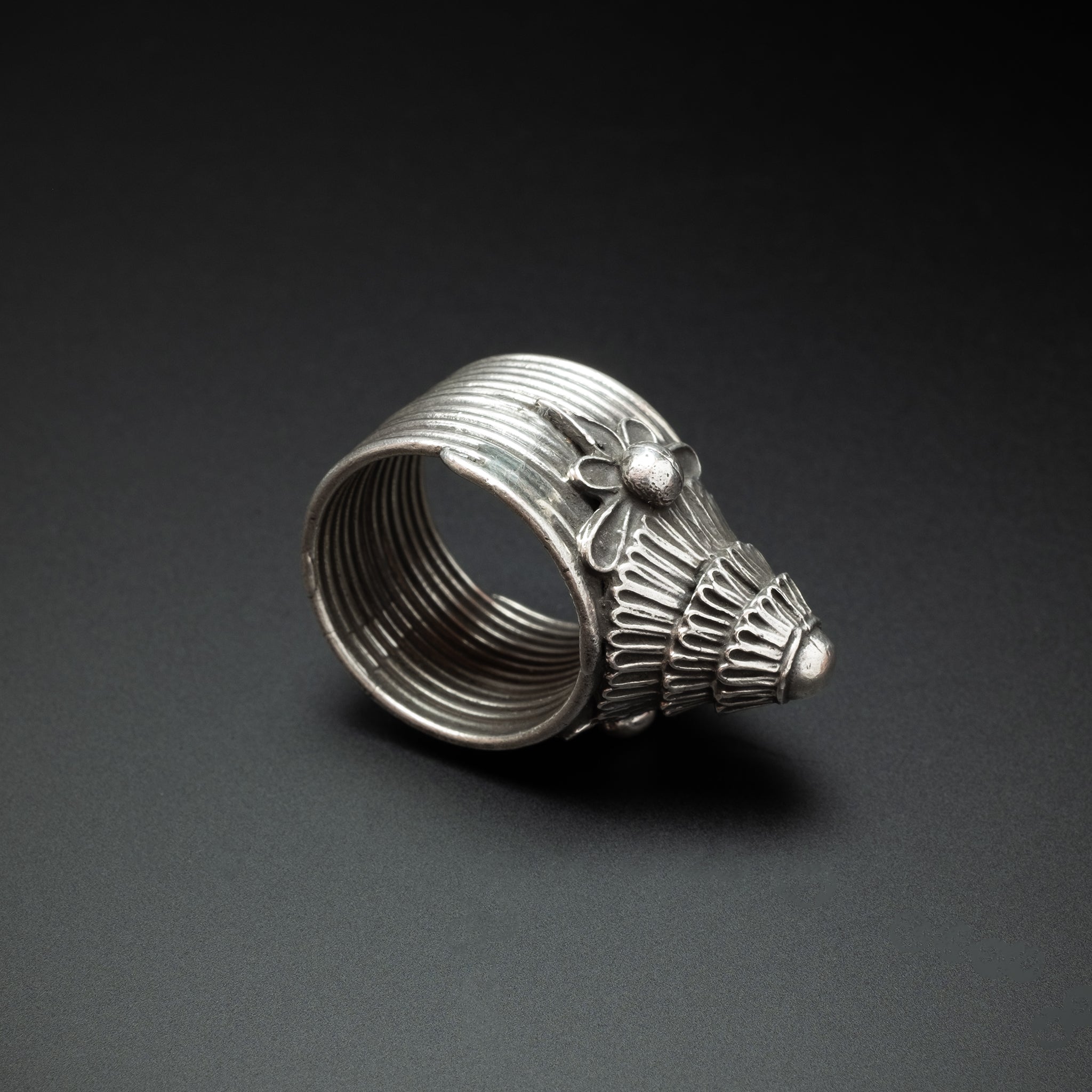 Antique Silver Crown Ring from The Golden Triangle, South-East Asia (Myanmar, Thailand or Laos)