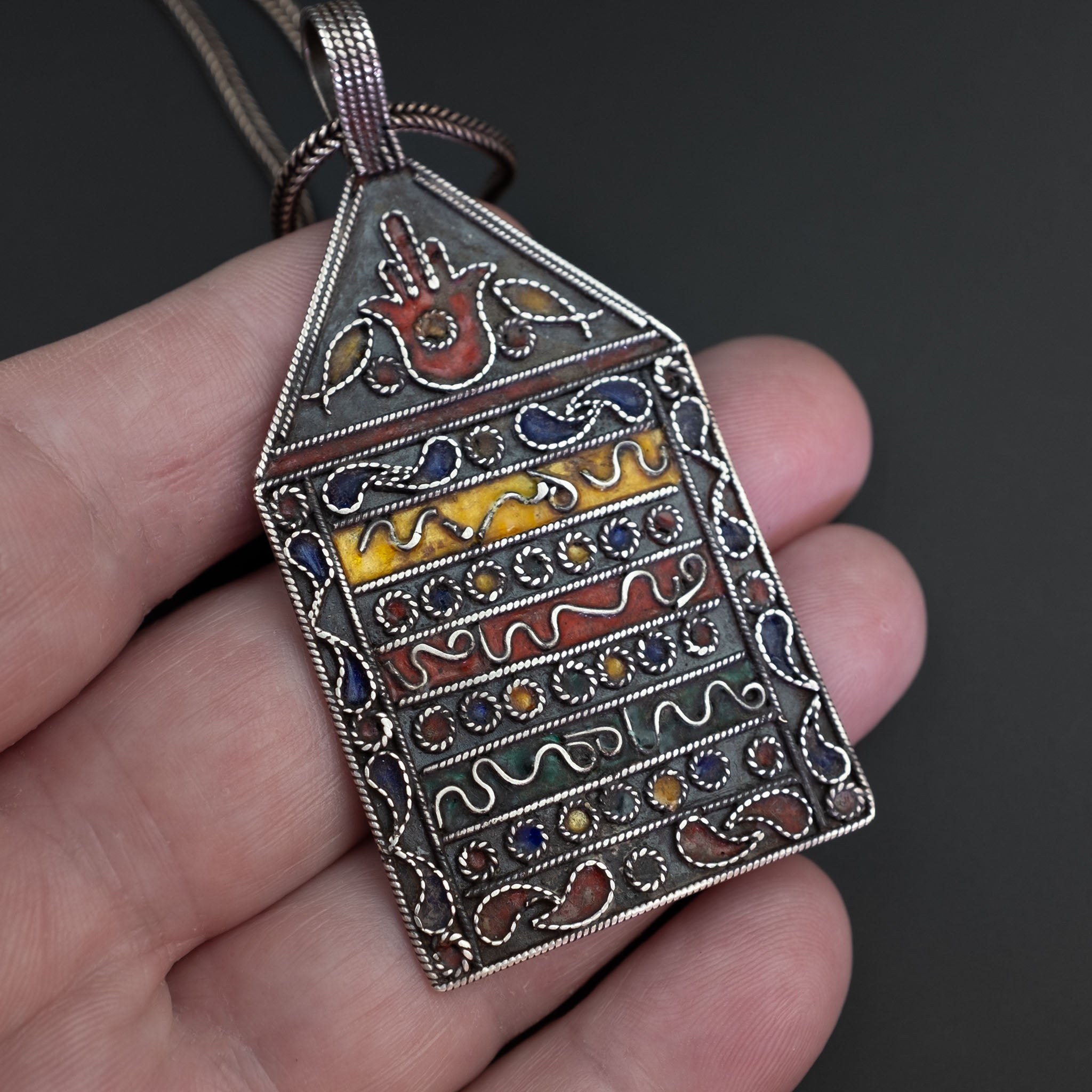 Vintage Silver Tunisian Louha Pendant & Chain