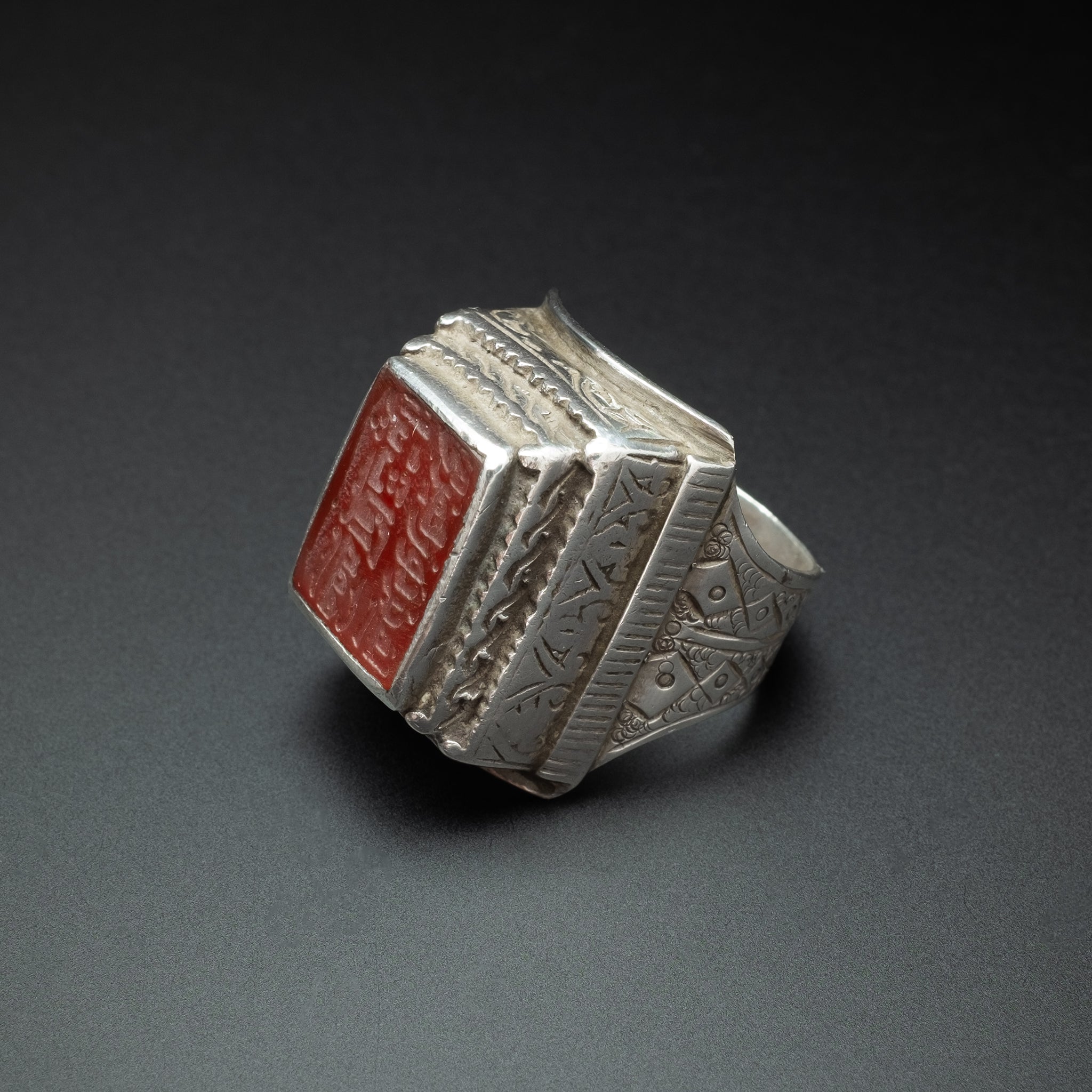 RARE Old Persian/Iranian Silver & Carnelian Seal Ring, Iran