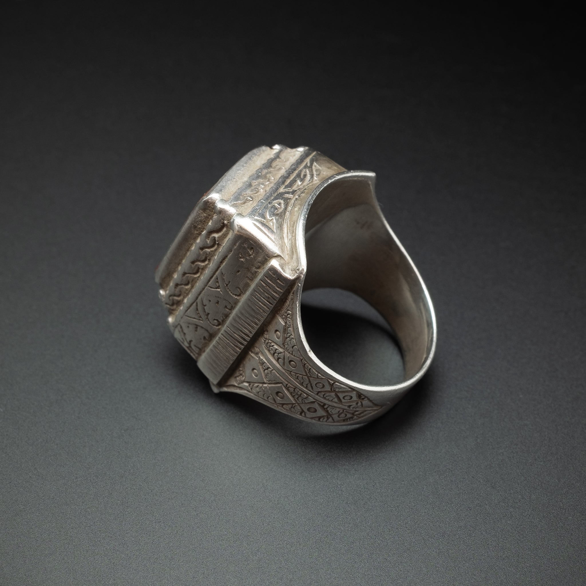 RARE Old Persian/Iranian Silver & Carnelian Seal Ring, Iran
