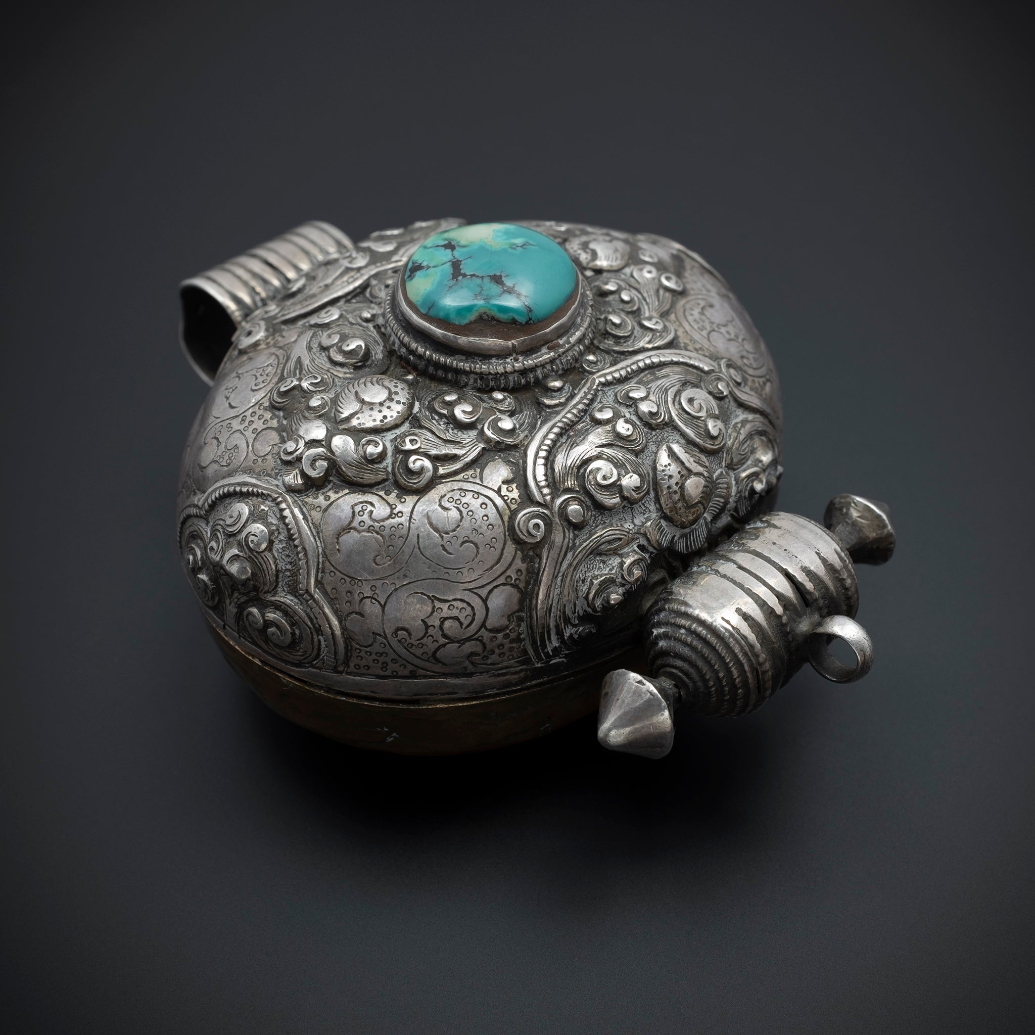 Antique Tibetan Silver Gau (Ga'u) Amulet Box Pendant