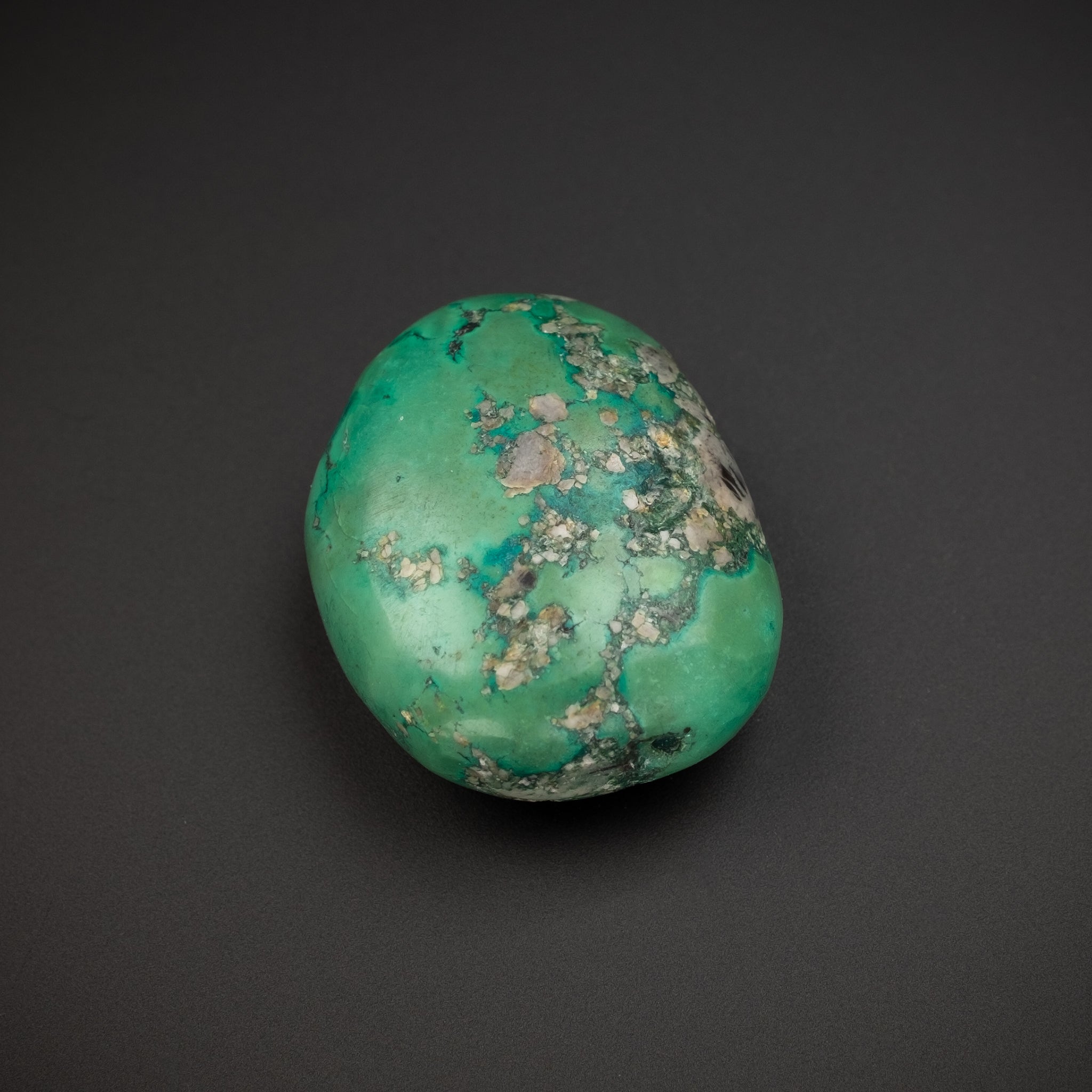 Antique Tibetan Turquoise Bead (11.7 g)