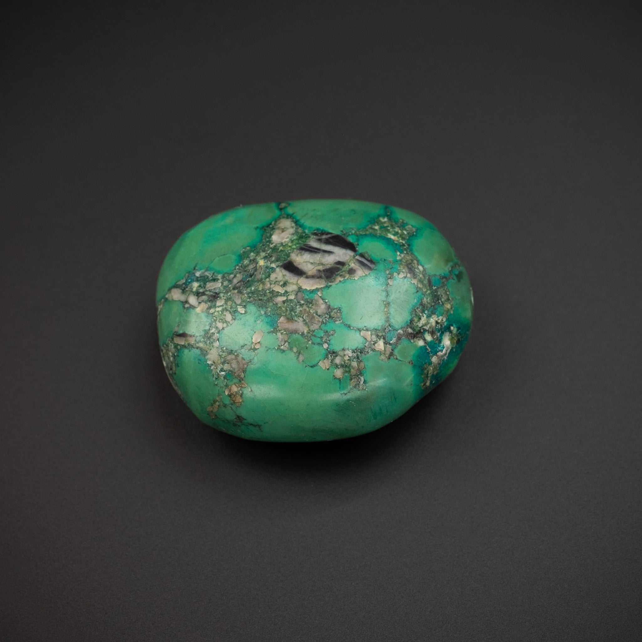 Antique Tibetan Turquoise Bead (11.7 g)