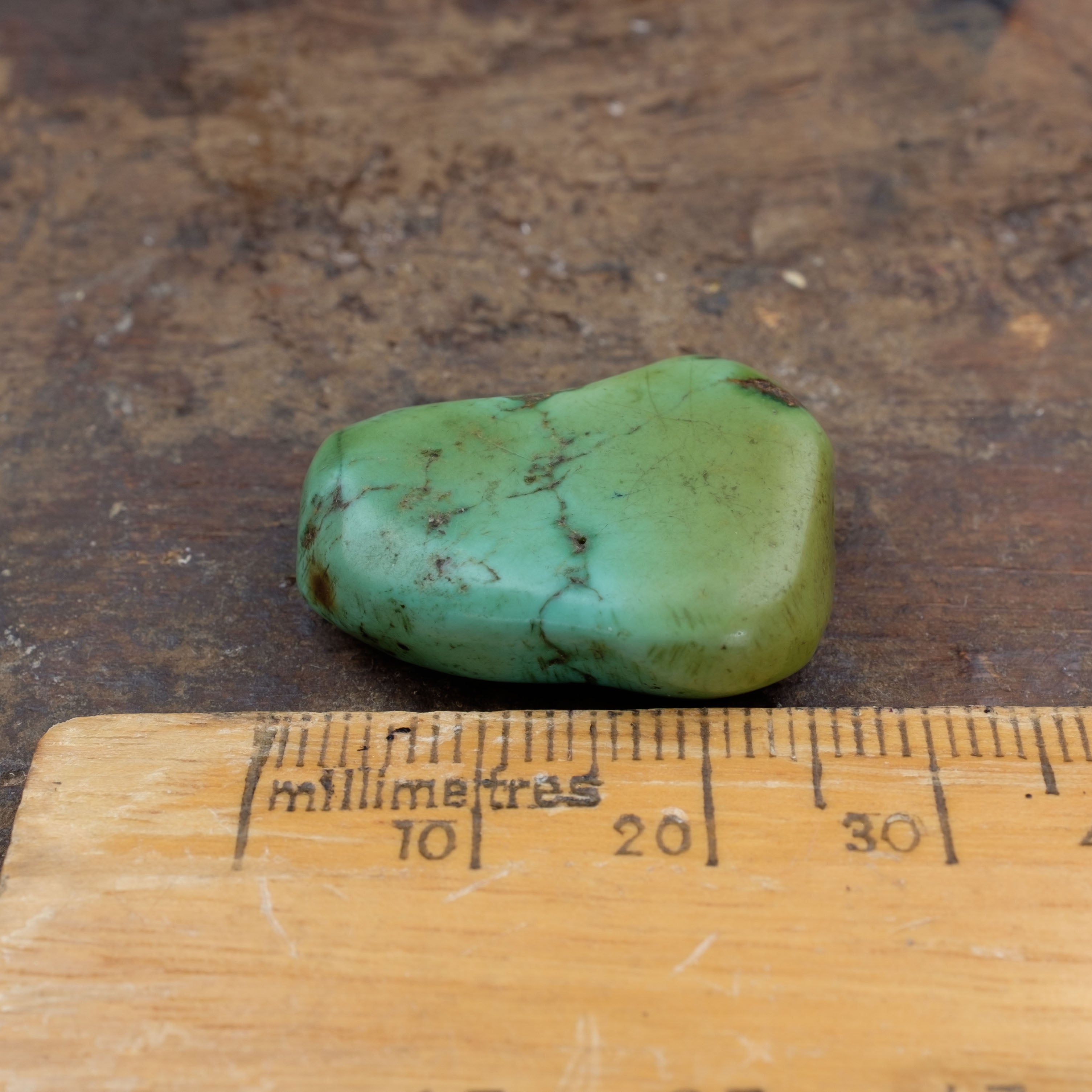 Antique Tibetan Turquoise Bead (7.3 g)