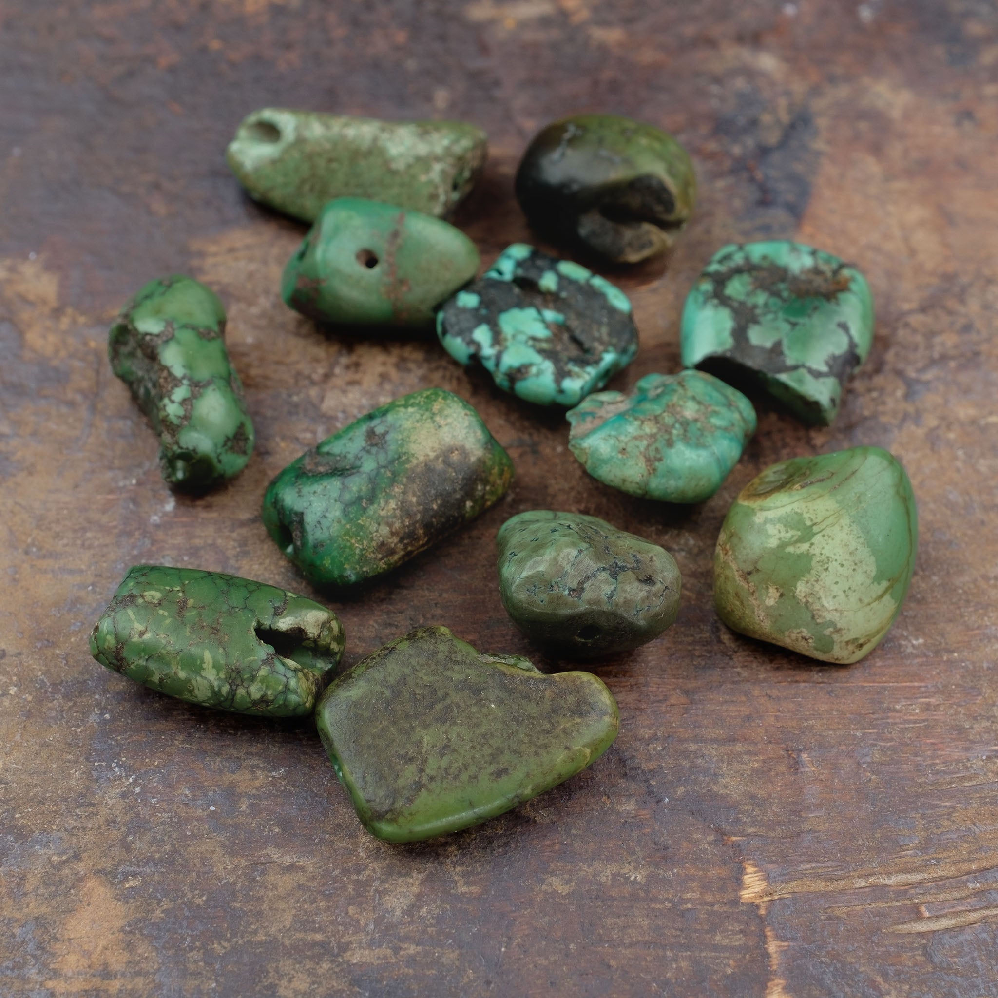 Collection of 12 Antique Tibetan Turquoise Beads - slightly damaged (24.4 g)