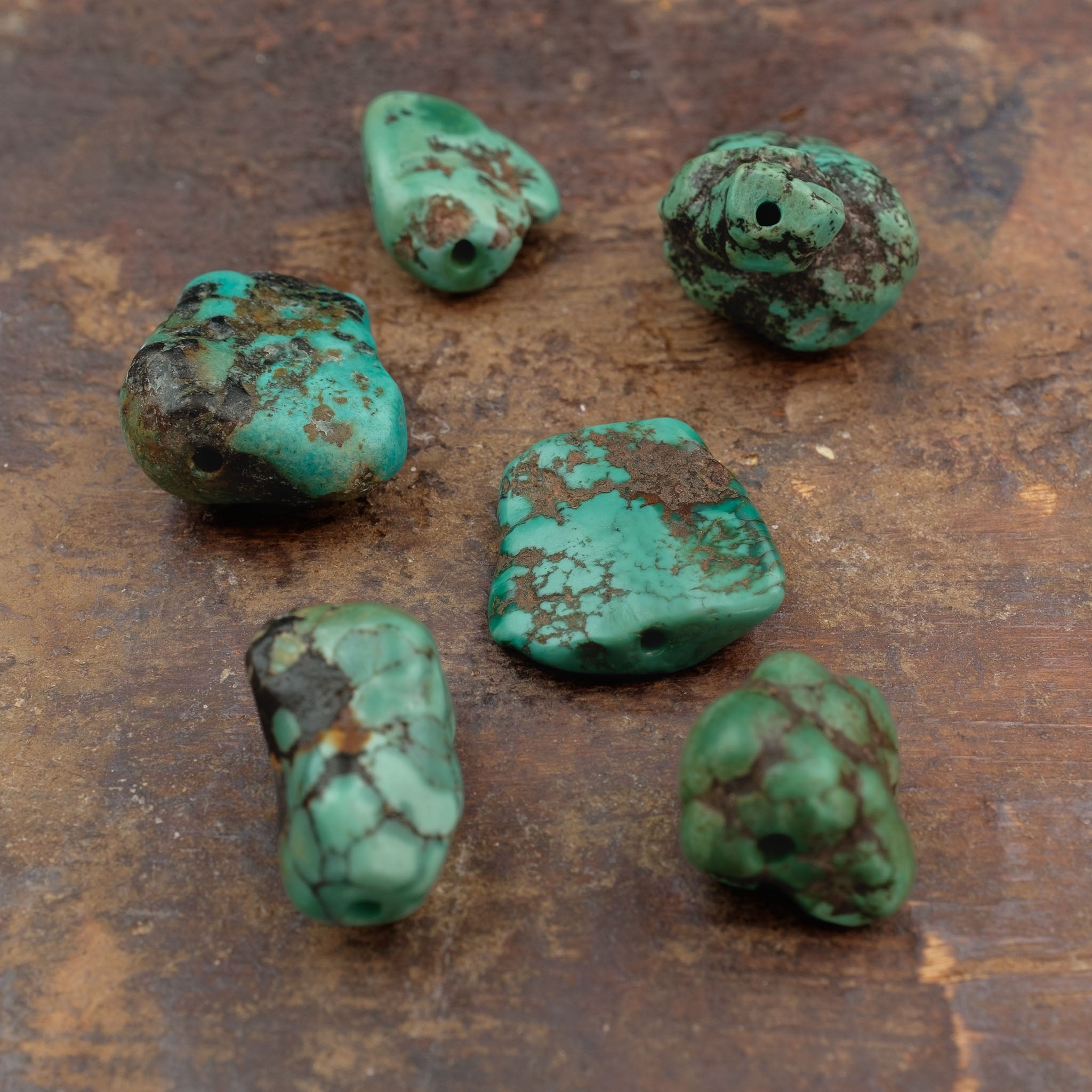 Collection of 6 x Antique Tibetan Turquoise Beads (19.3 g)