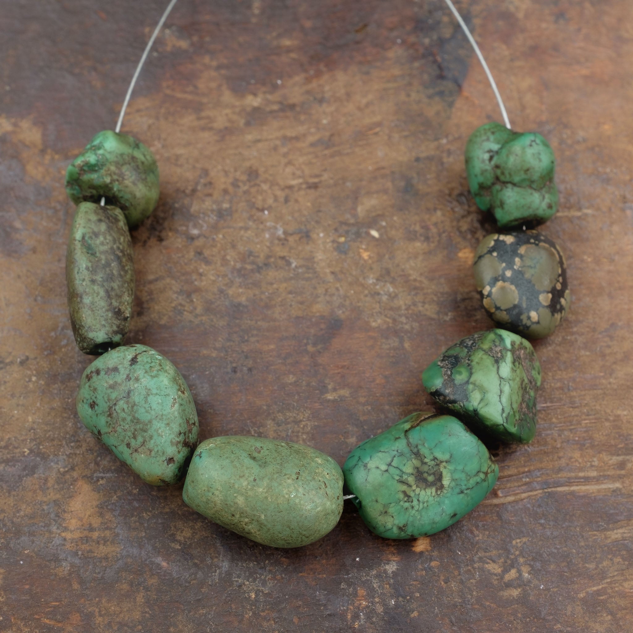 Collection of 8 x Antique Tibetan Turquoise Beads (22.8g)
