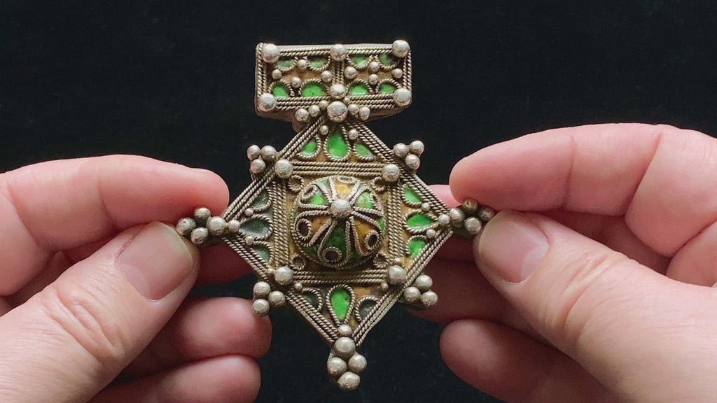 Vintage Moroccan Amulet | Vintage Ethnic Jewellery | Berber Jewellery