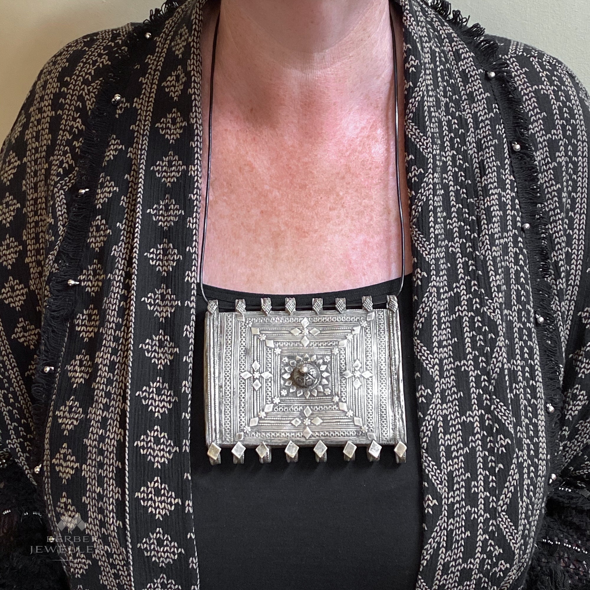 Silver Amulet from Yemen | Vintage Ethnic Jewellery | Yemeni Jewellery
