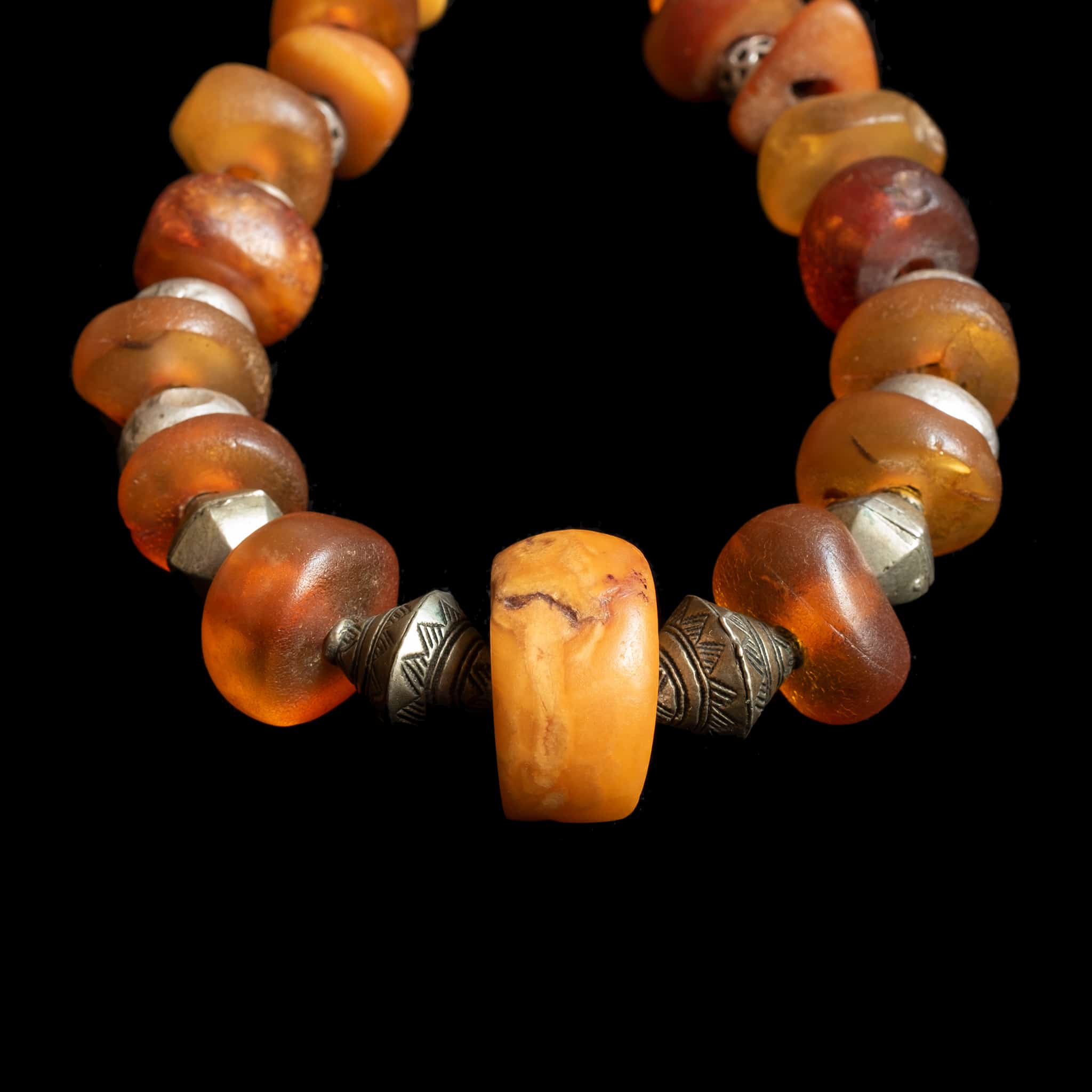Moroccan amber necklace deals
