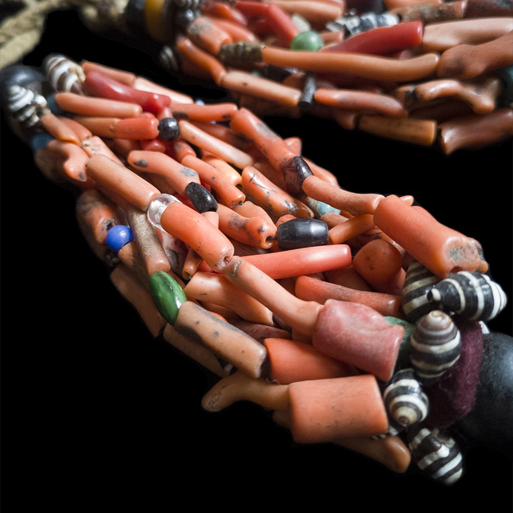 Berber Jewellery | Antique amber and coral necklace from Morocco 