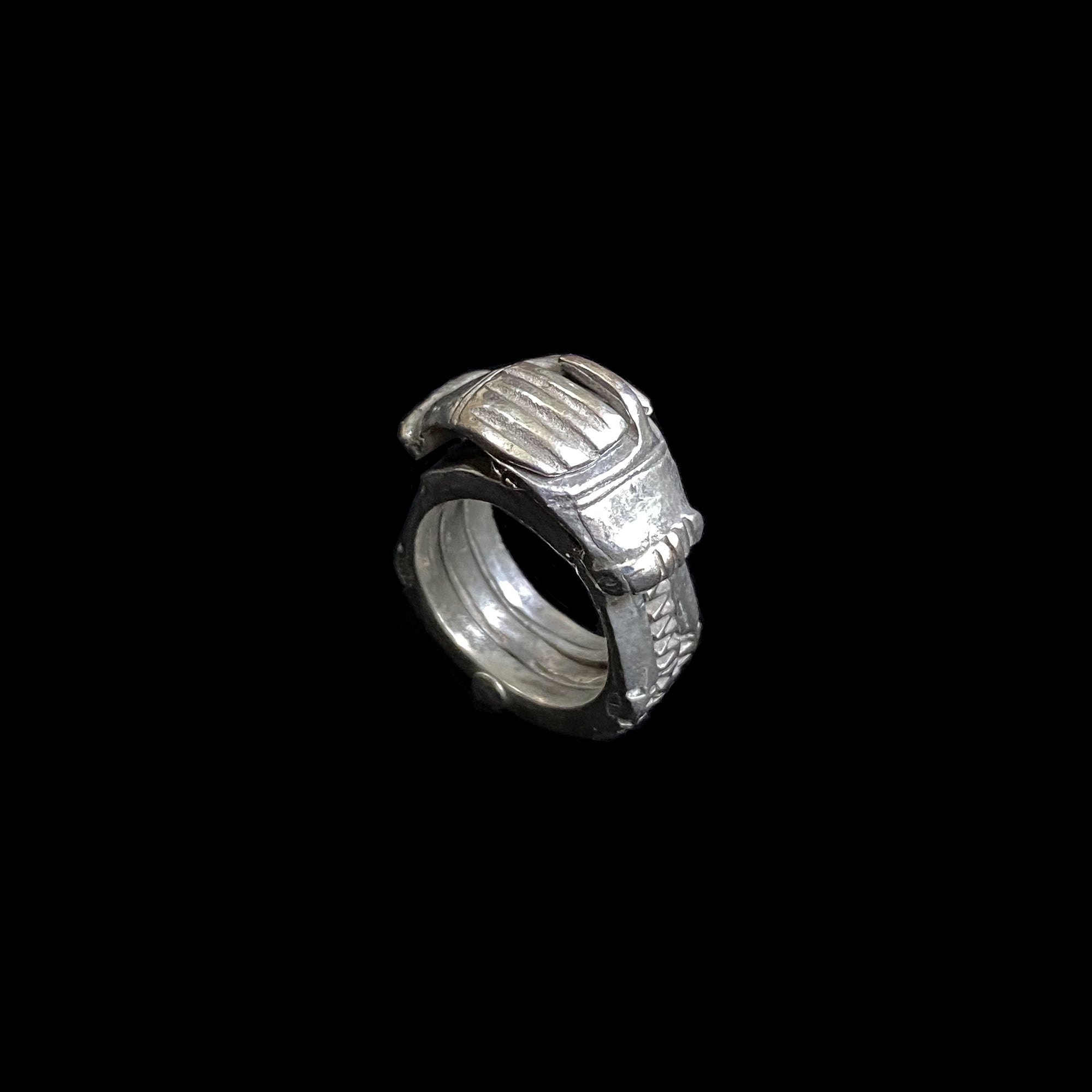 Amazigh (Berber) Eternity Ring - Medium