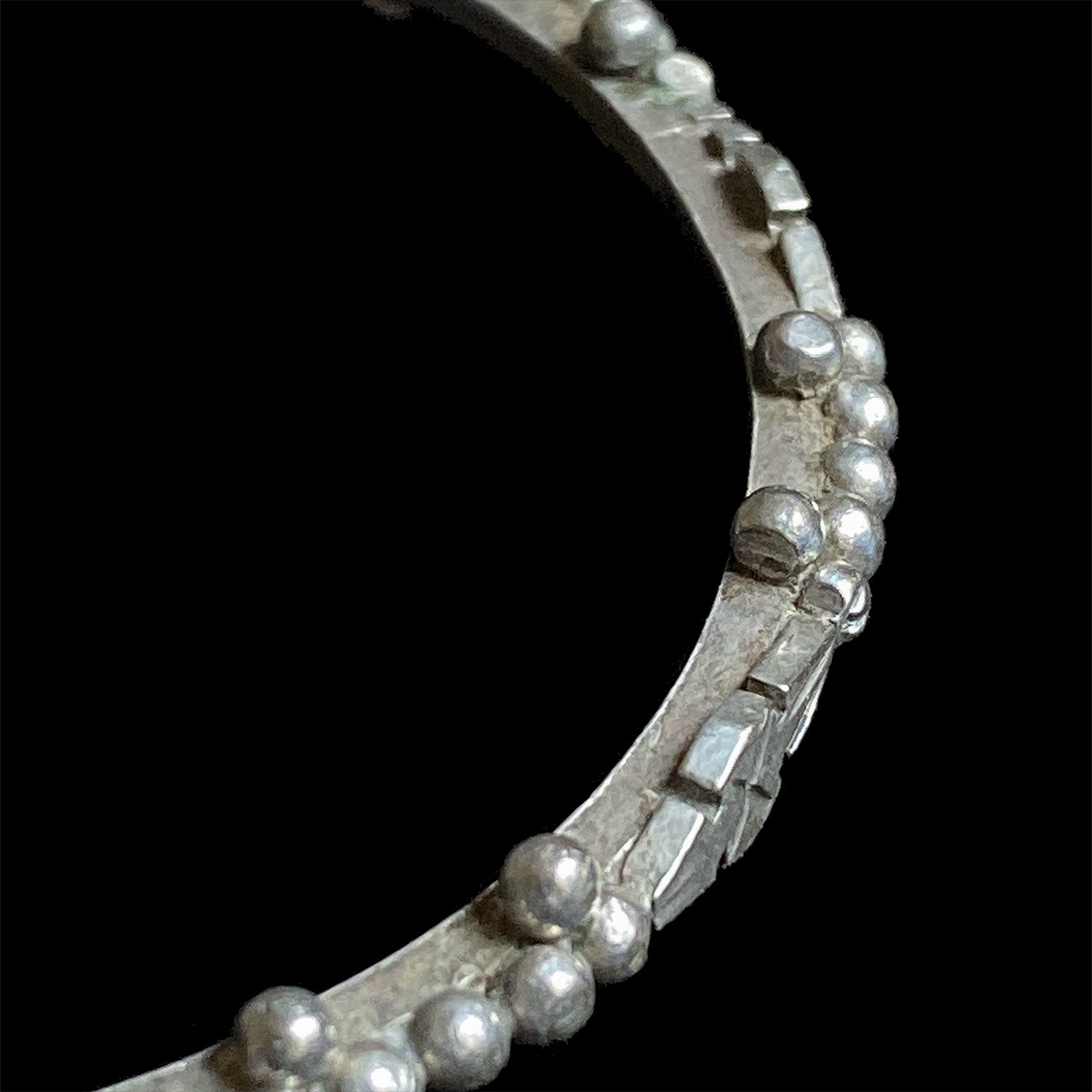 Vintage silver Saharan Tuareg inlaid bangle bracelet from Guelmim
