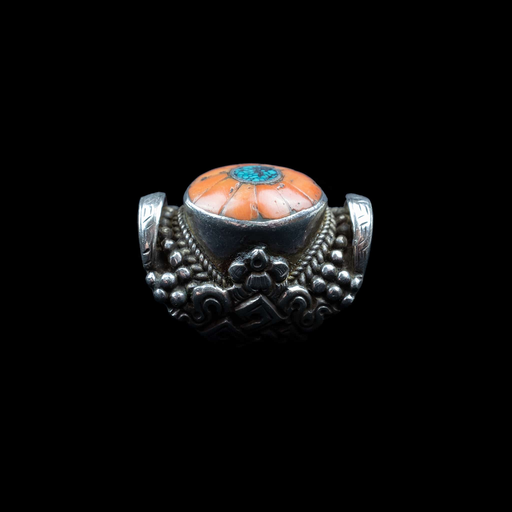 Himalayan Silver Coral Saddle Ring | Vintage Ethnic Jewellery