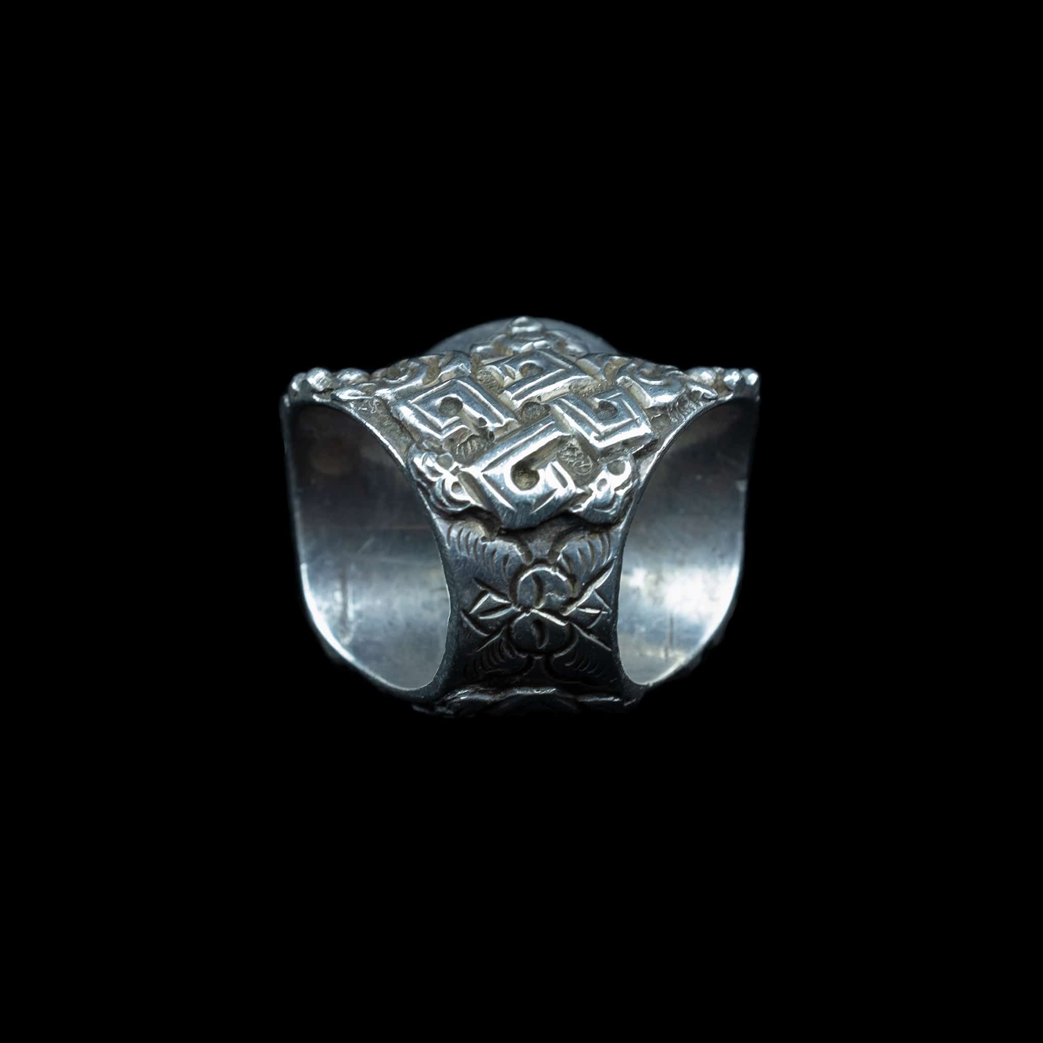 Vintage Himalayan Silver Saddle Ring
