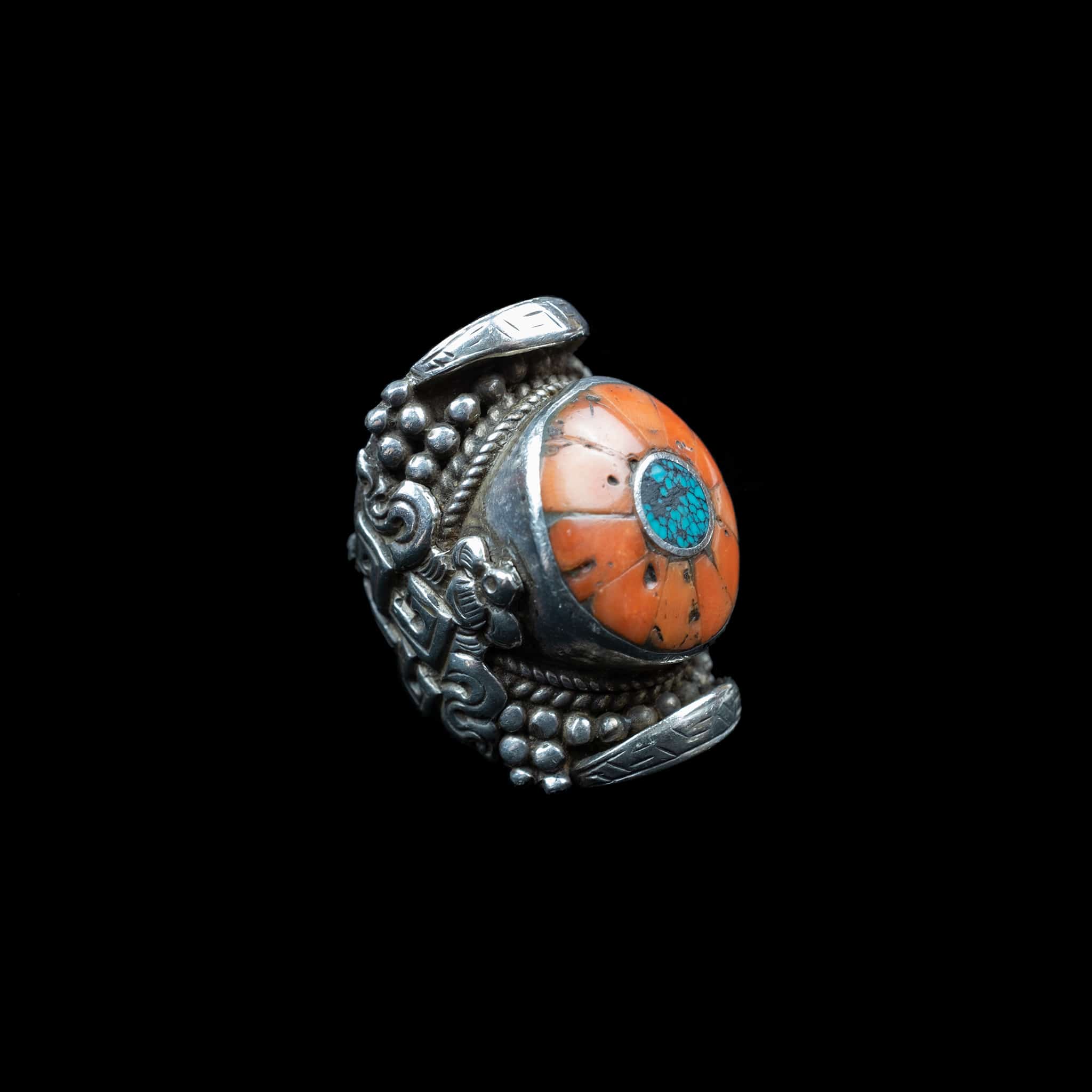 Vintage Himalayan Silver Saddle Ring