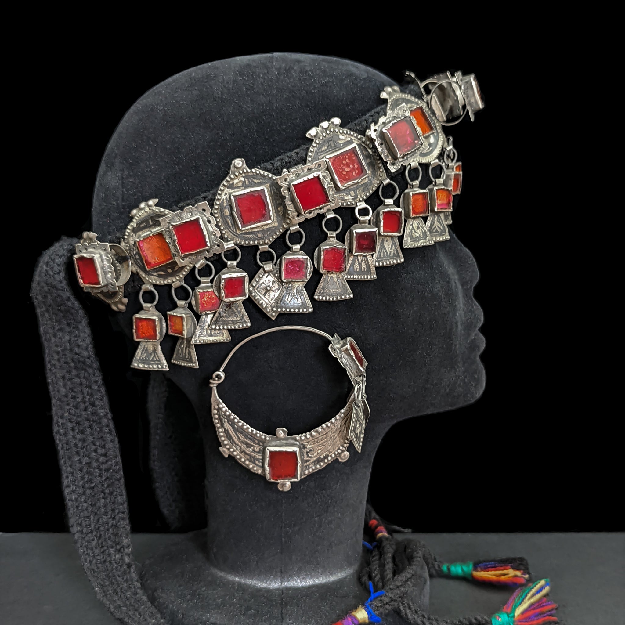 Traditional Antique Amazigh (Berber) Headdress, Ida ou Nadif, Morocco with matching Earrings/Temporals – RARE