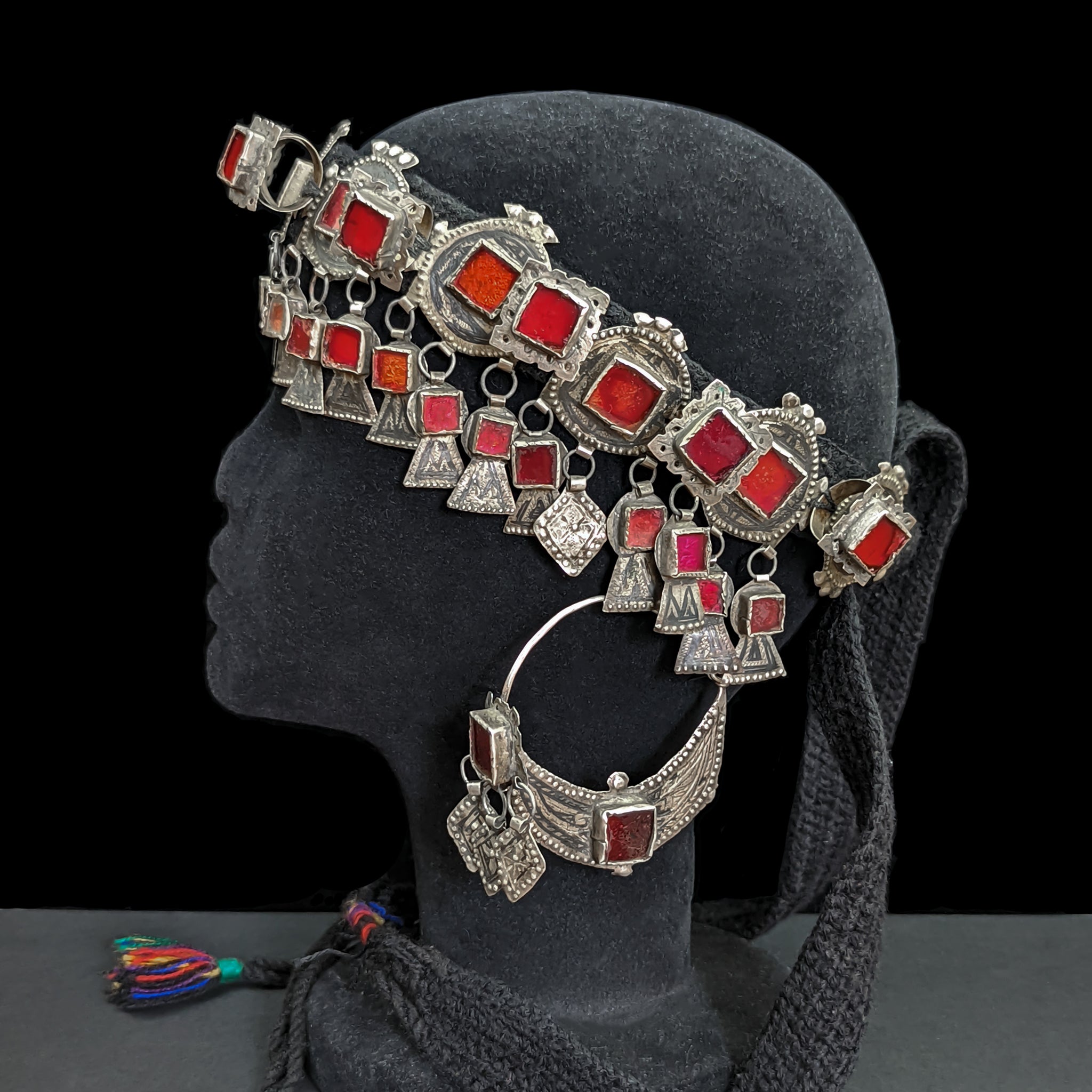 Traditional Antique Amazigh (Berber) Headdress, Ida ou Nadif, Morocco with matching Earrings/Temporals – RARE