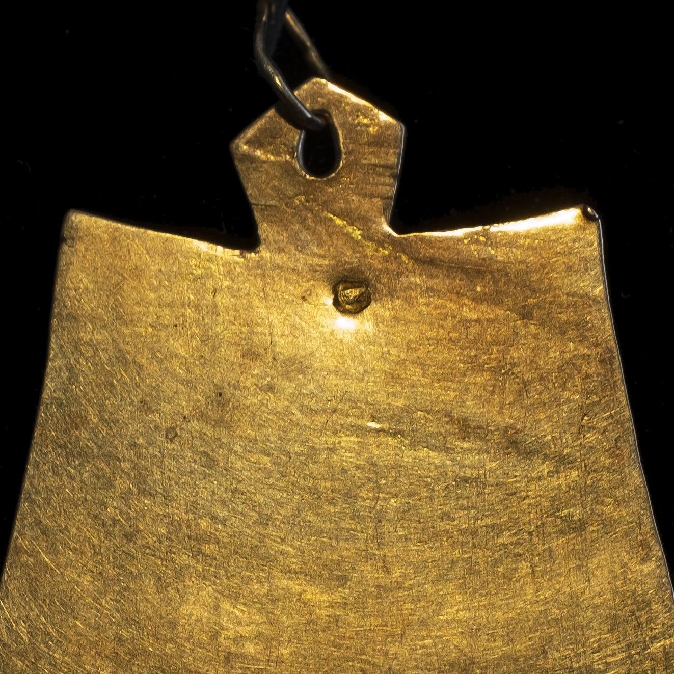 Vintage 18-carat gold khamsa pendant from Morocco