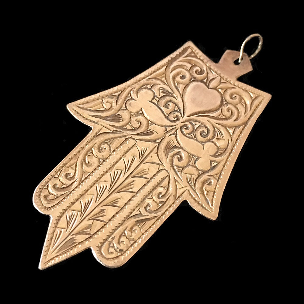 Vintage 18-carat gold khamsa pendant from Morocco