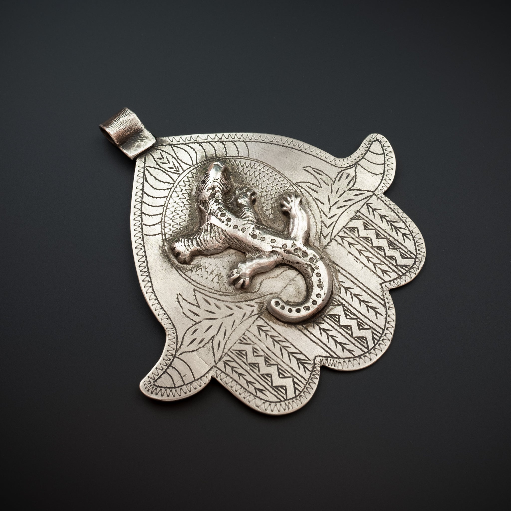 Old Moroccan Silver 'Hand of Fatima' Khamsa (Hamsa) Pendant with Salamander - Large