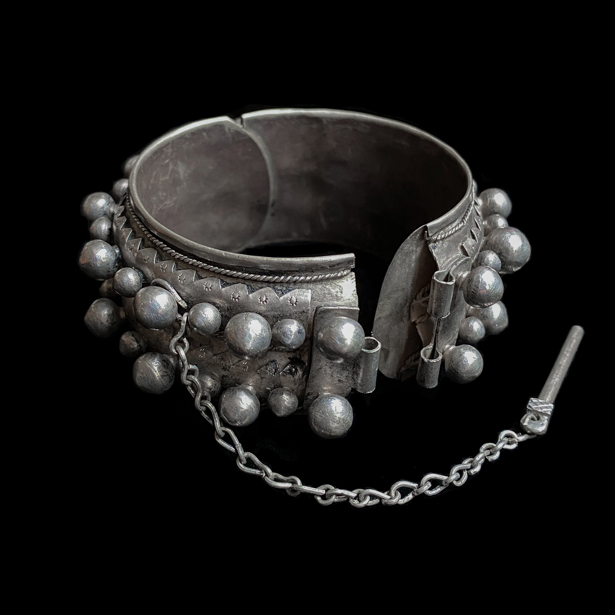 Old online silver bracelets