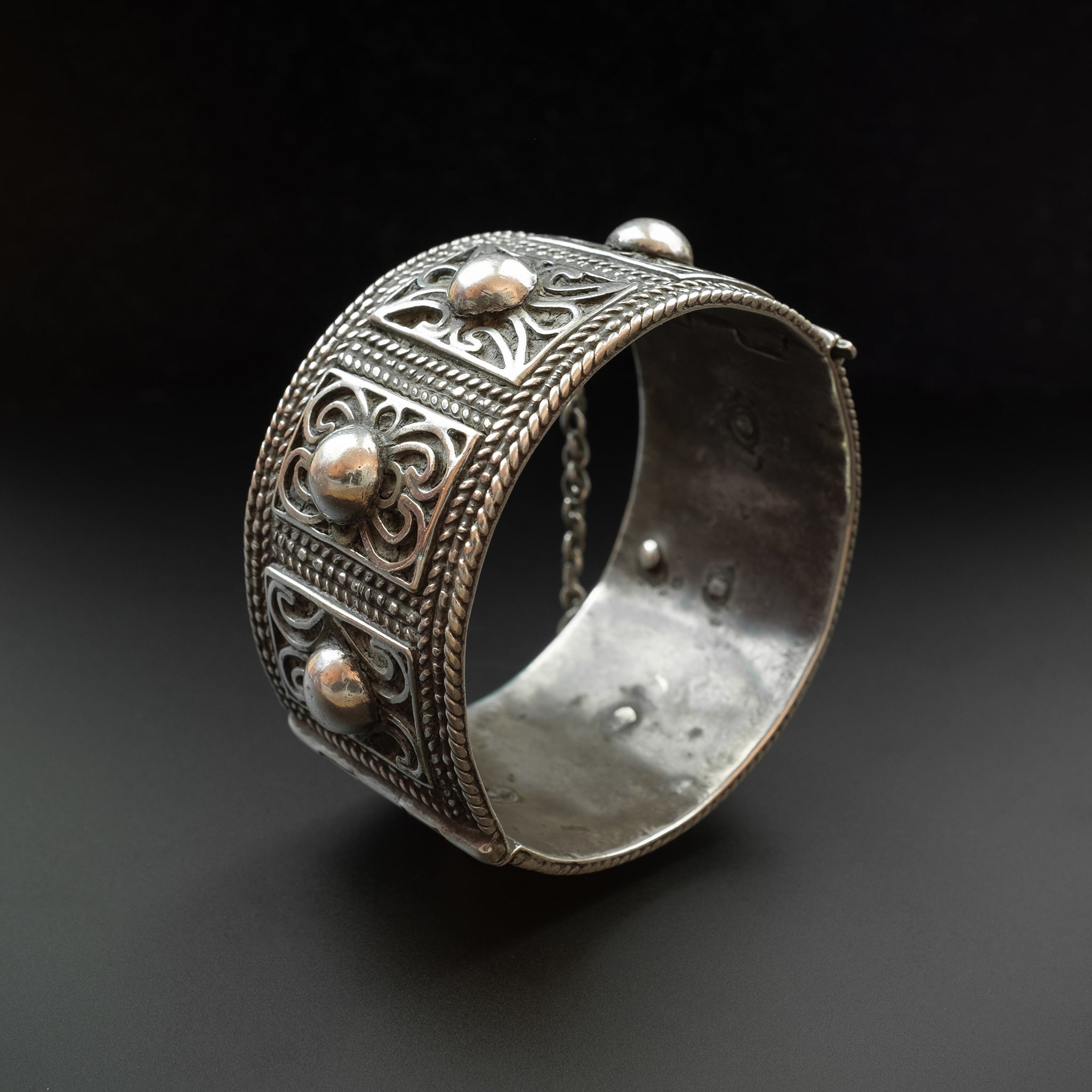 Antique Silver Hinged Bracelet, Meknès, Morocco - RARE