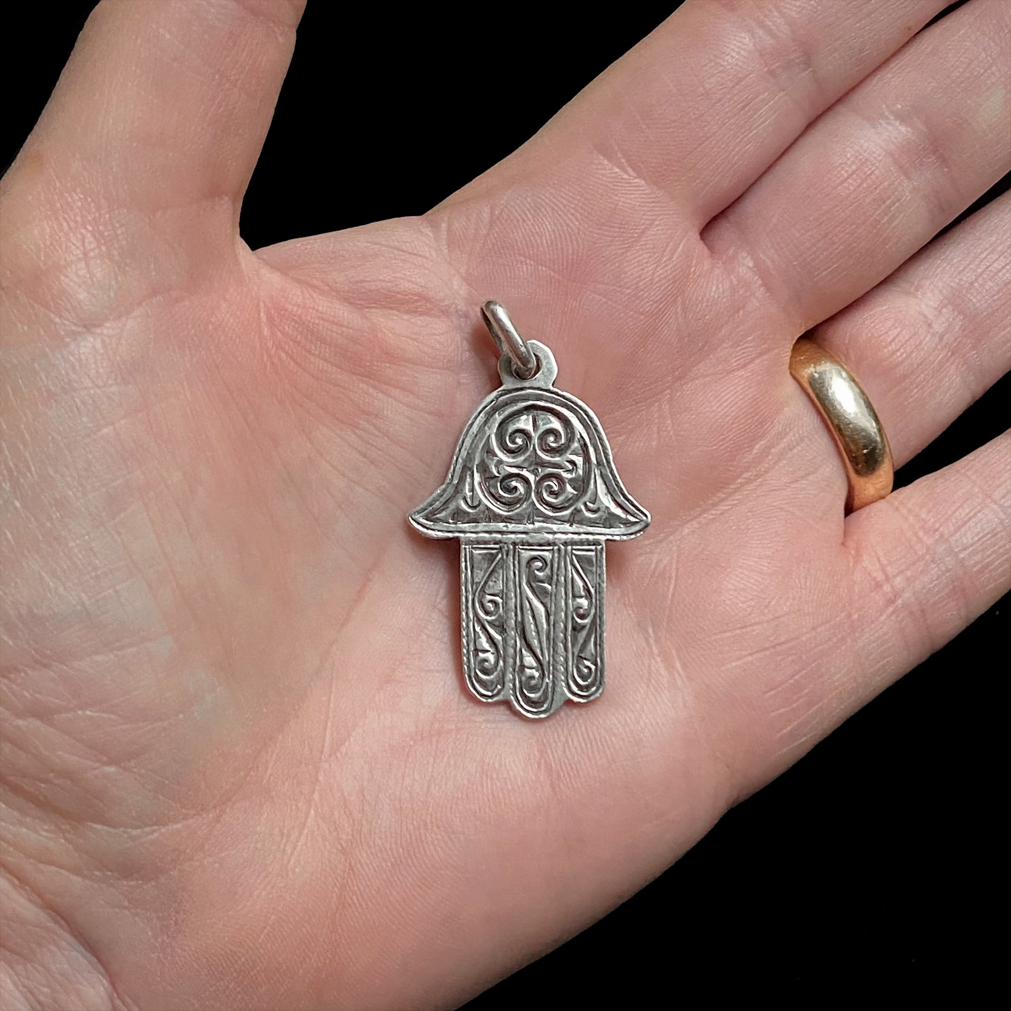 Small Hallmarked Moroccan Silver 'Hand of Fatima' Khamsa (Hamsa)