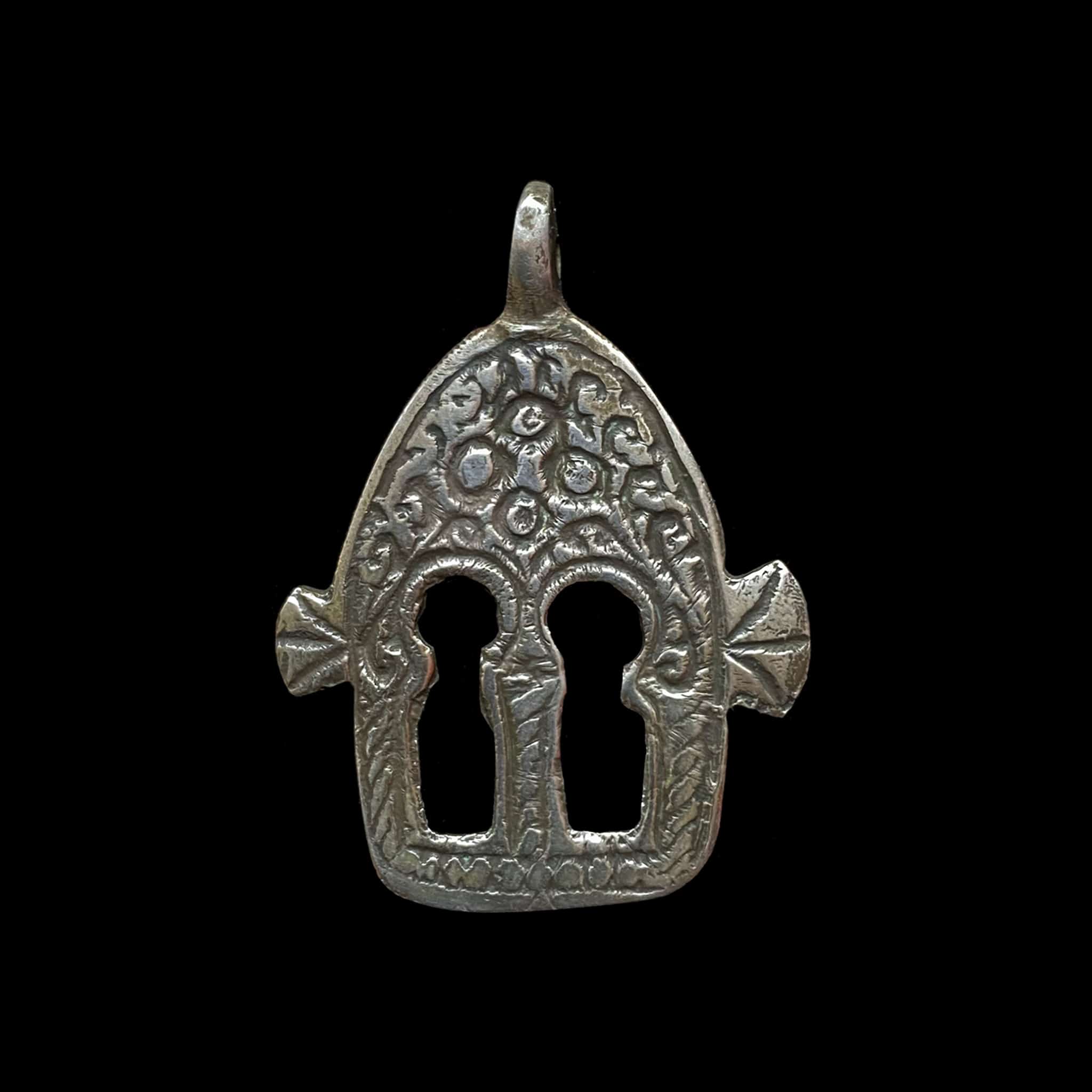 Old Berber silver pendant from the Dadès Valley, Morocco
