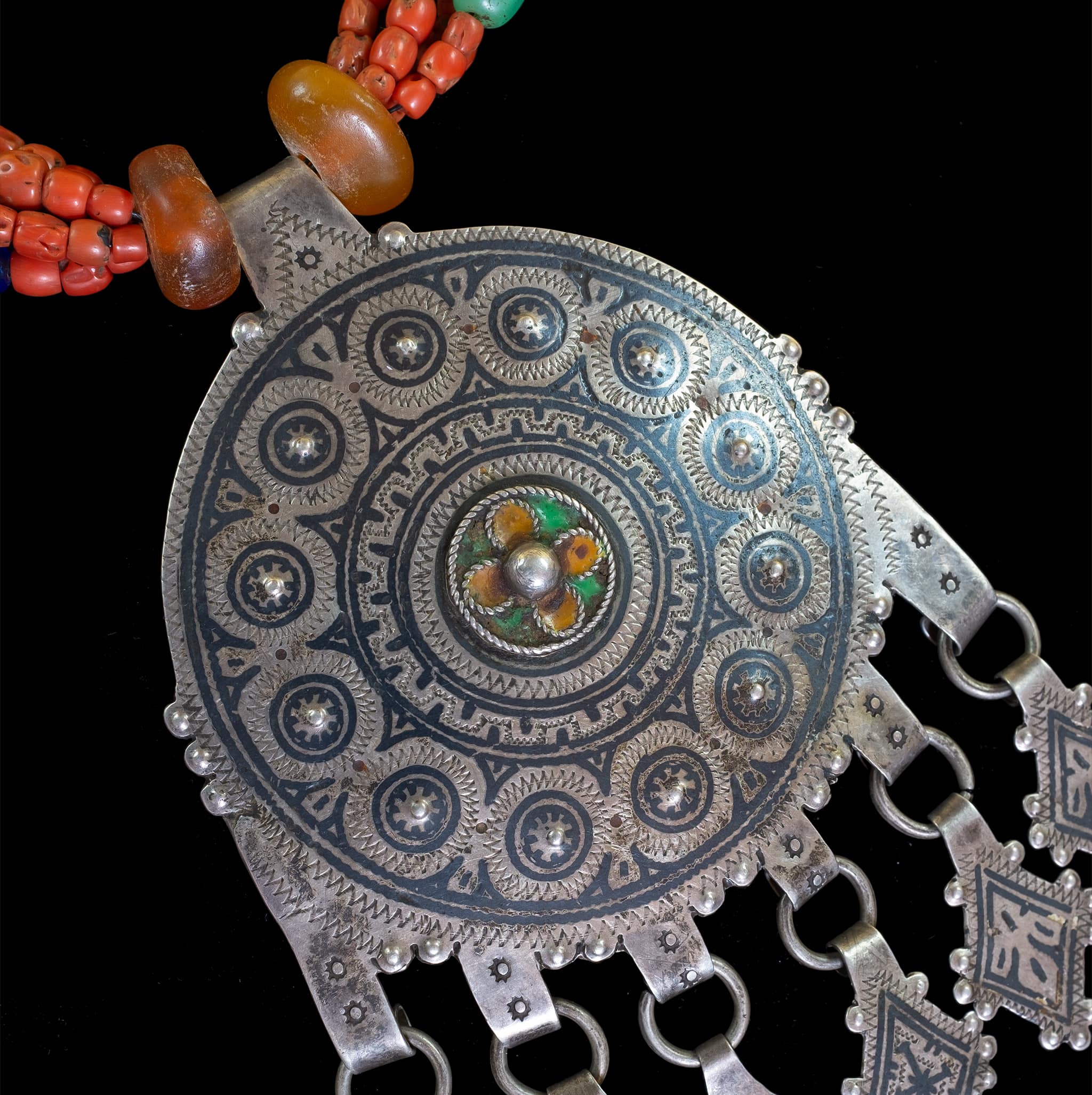Berber Temporal Adornment | Vintage Ethnic Jewellery