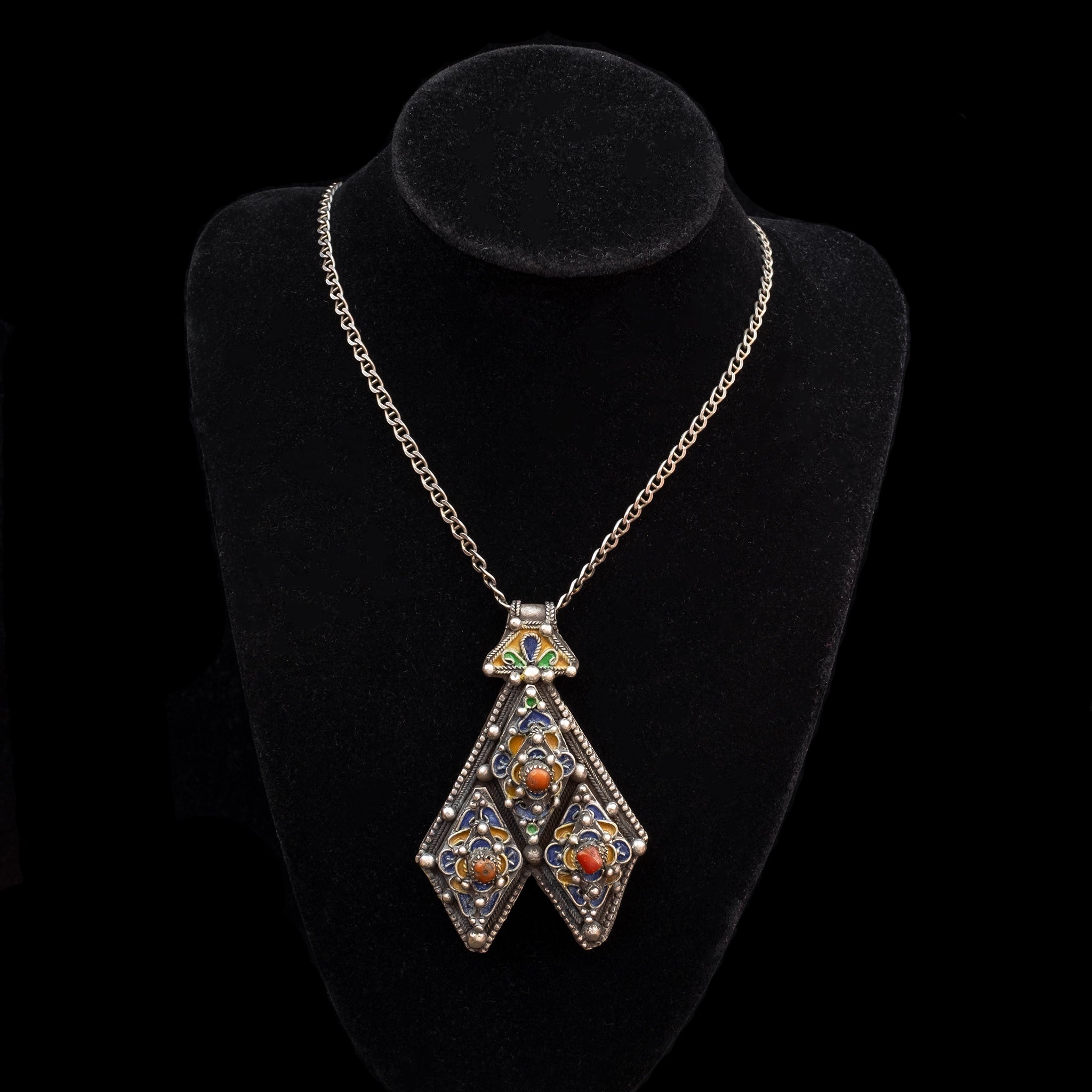 Silver Stylised Khomissar Pendant from Tiznit, Morocco