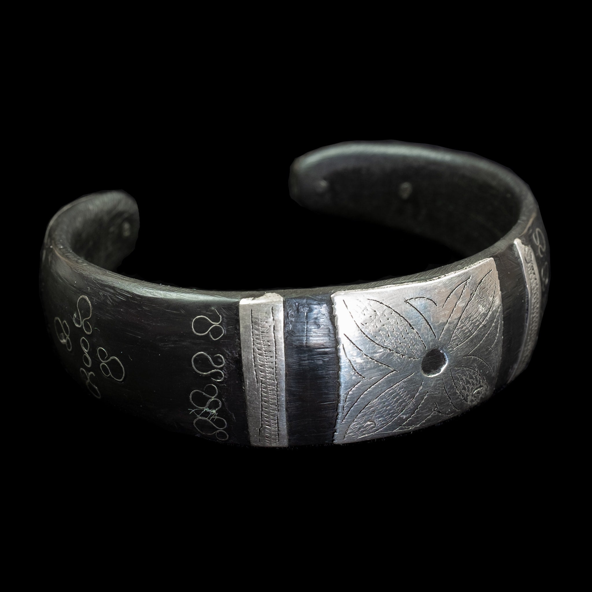 Tuareg Silver Bracelet | Vintage Ethnic Jewellery | Tuareg Jewellery