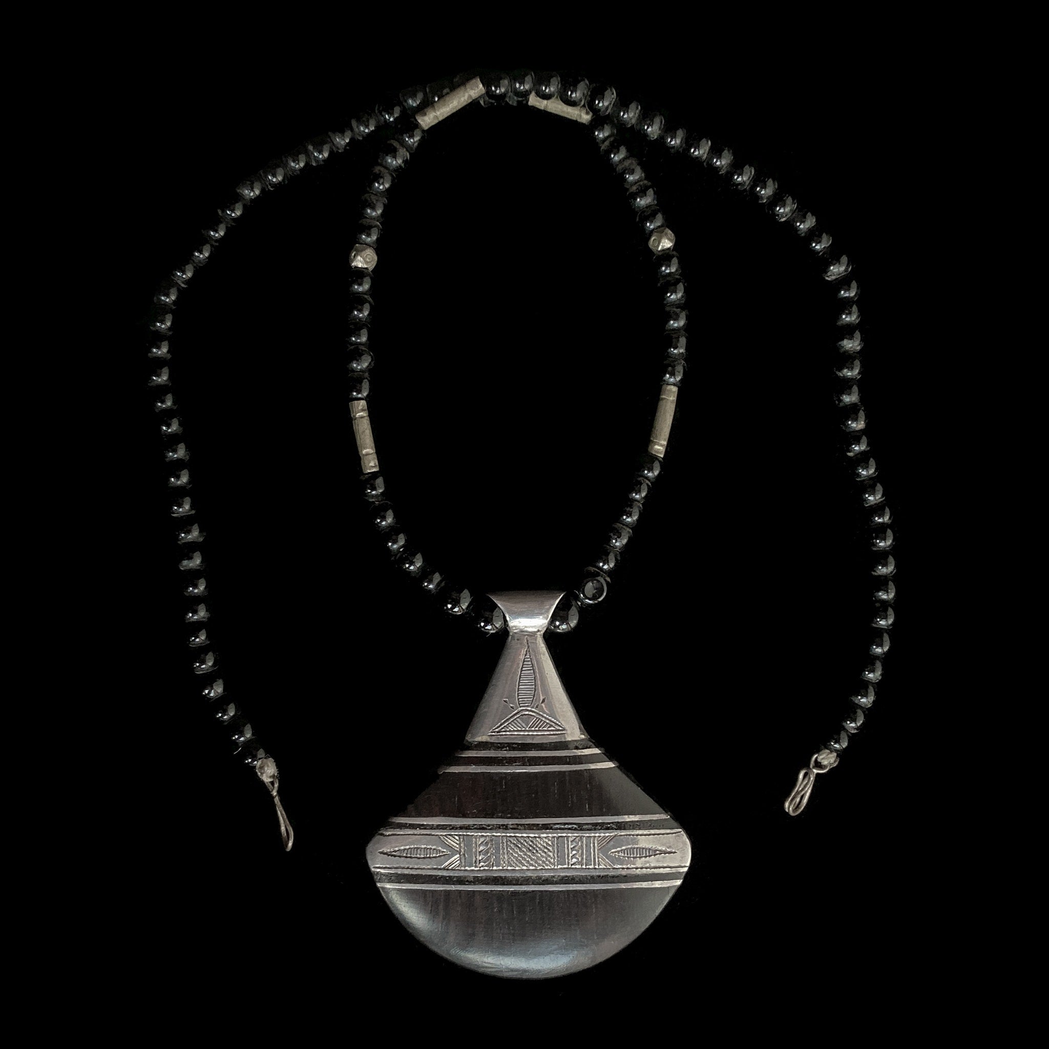 Silver and Ebony Tuareg Necklace | Vintage Ethnic Jewellery