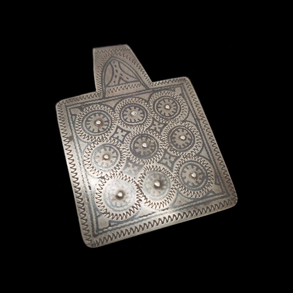 Berber Jewellery | Vintage silver pendant from Ida ou Nadif, Morocco