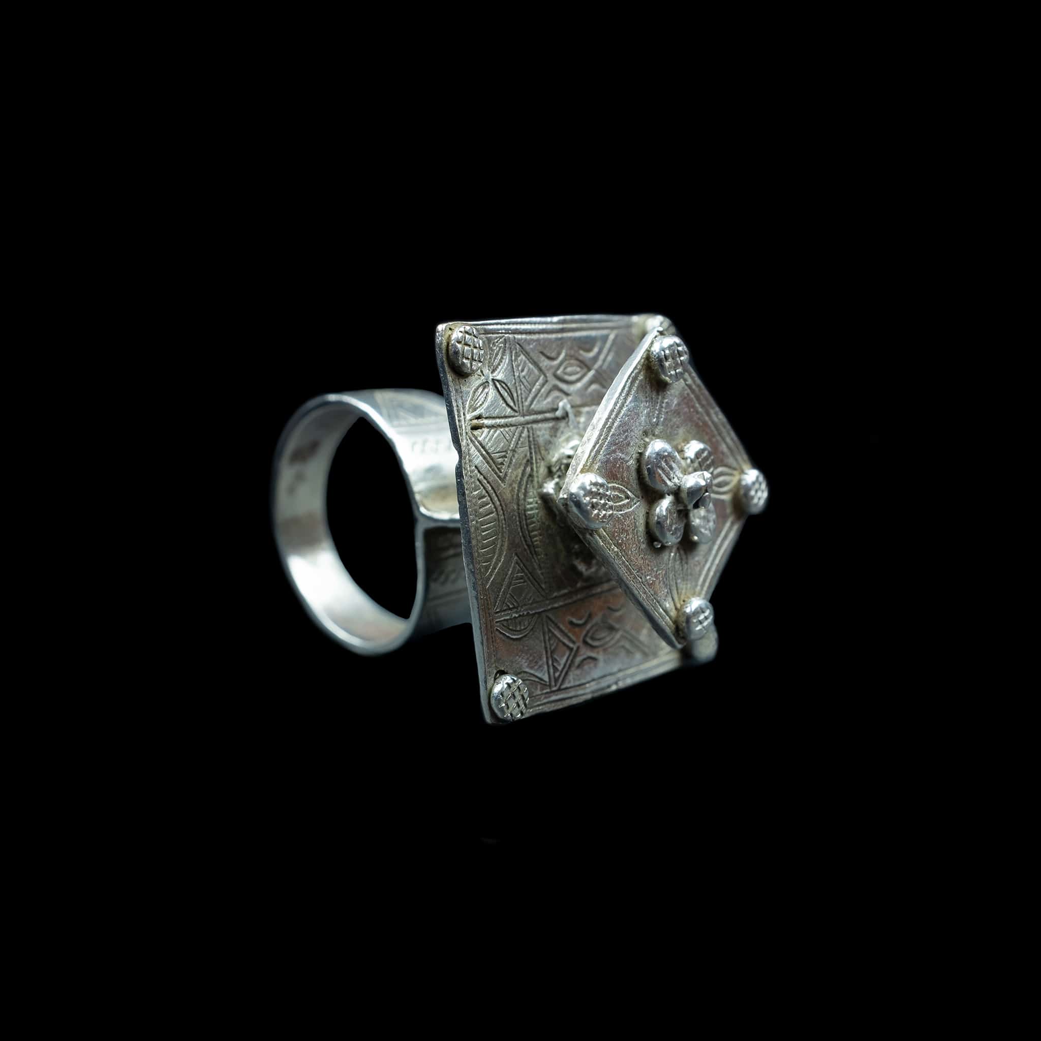 Tuareg silver ring | Vintage Ethnic Jewellery | Berber Jewellery
