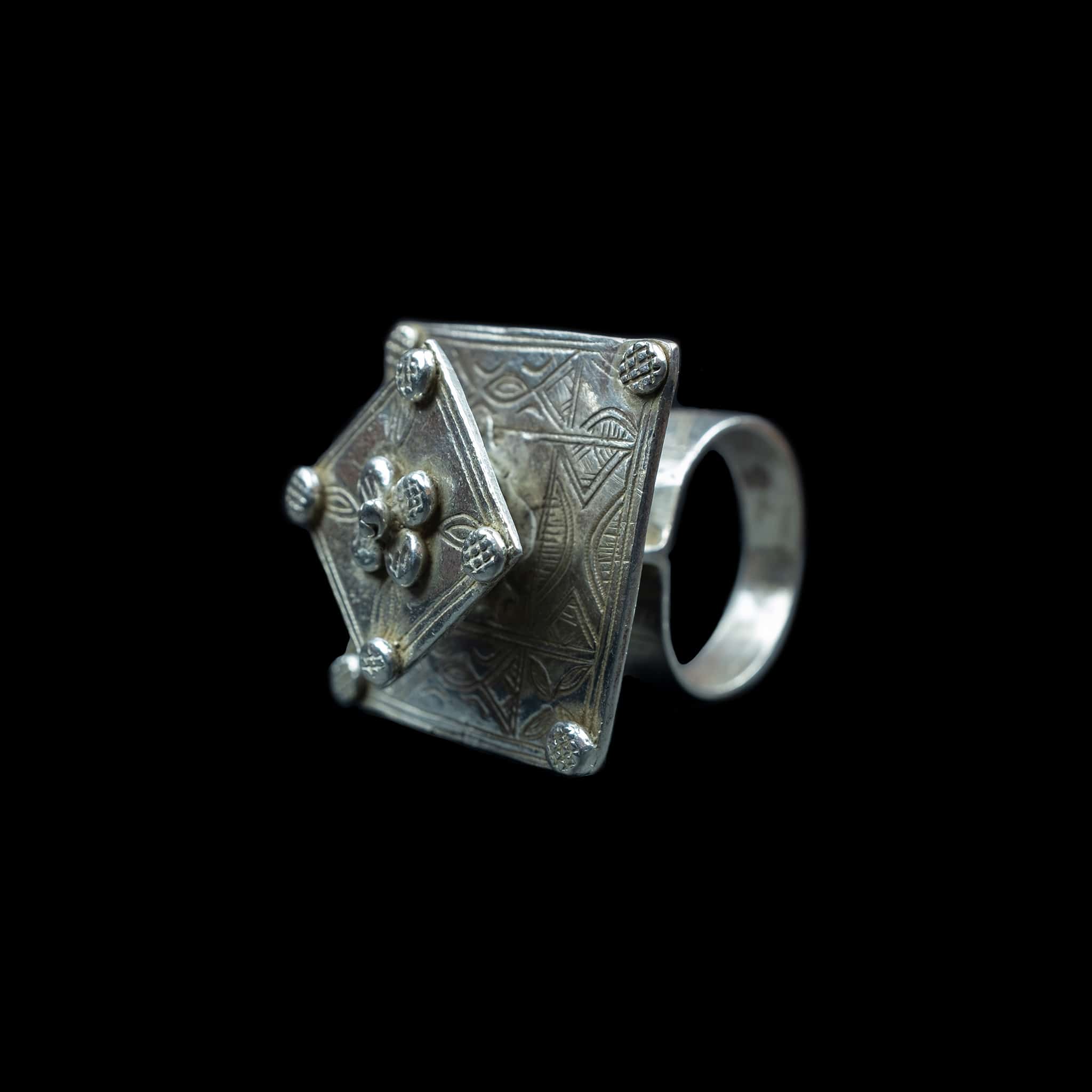 Tuareg silver ring | Vintage Ethnic Jewellery | Berber Jewellery