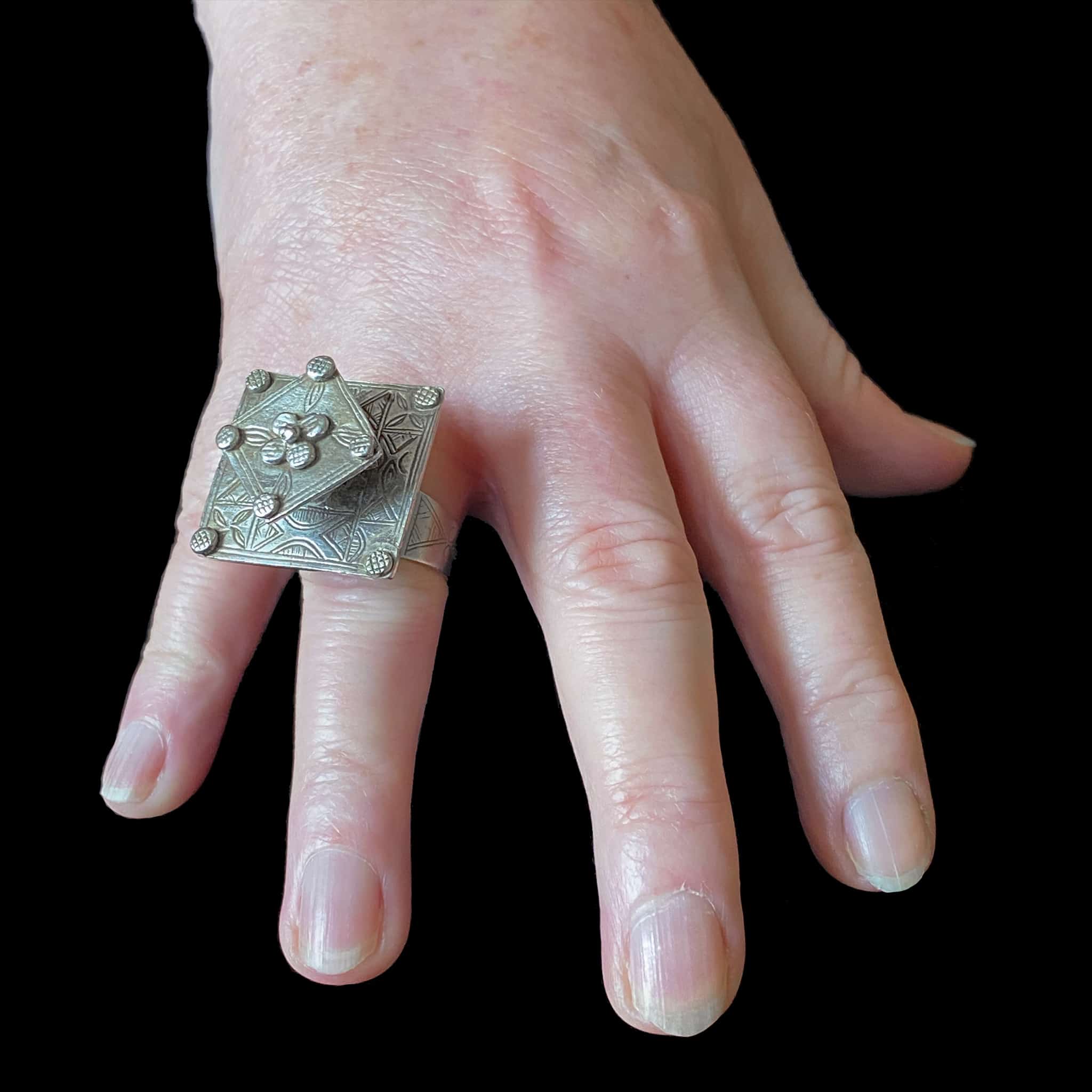 Tuareg silver ring | Vintage Ethnic Jewellery | Berber Jewellery