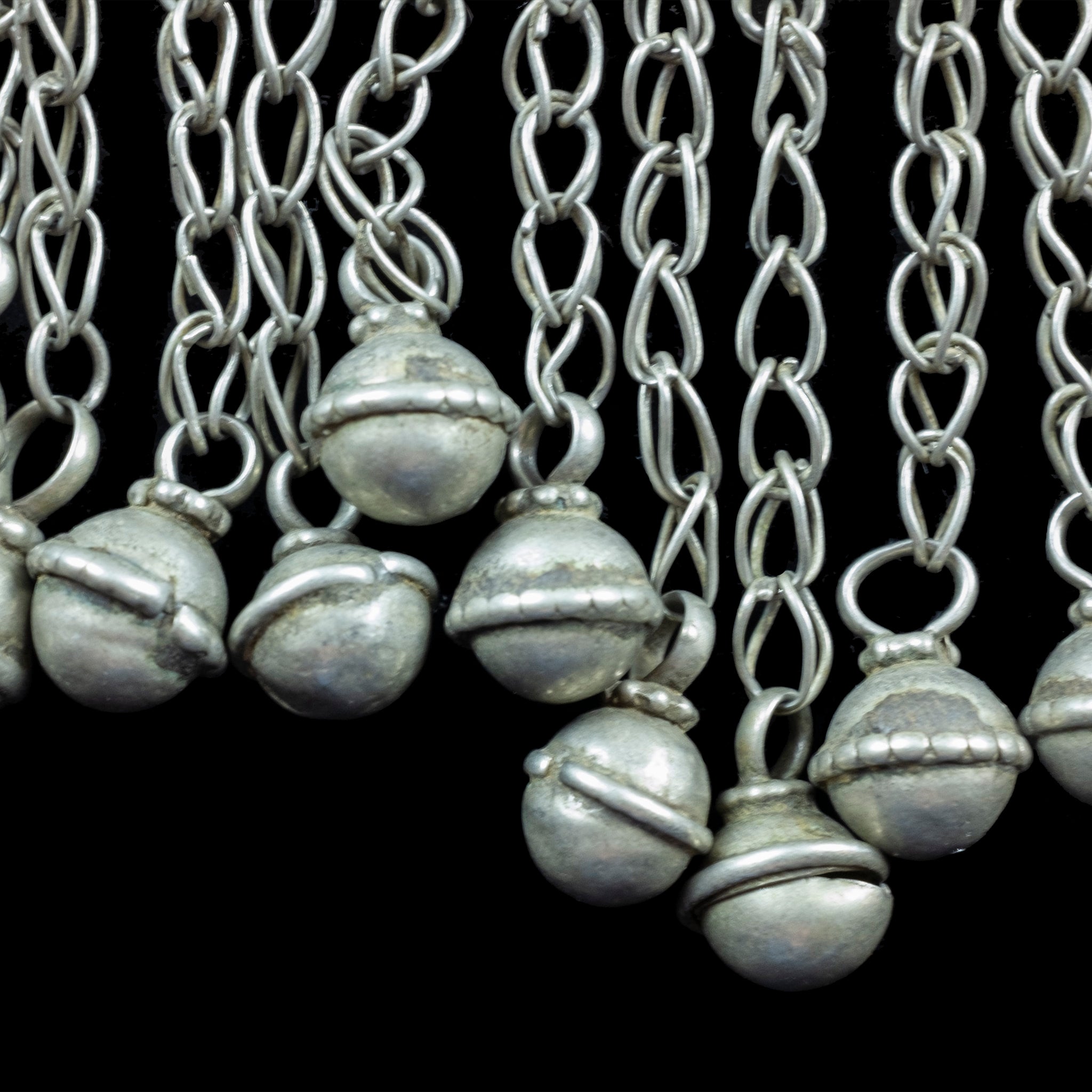 Large Yemeni ‘Muthallath’ Pendant | Vintage Ethnic Jewellery