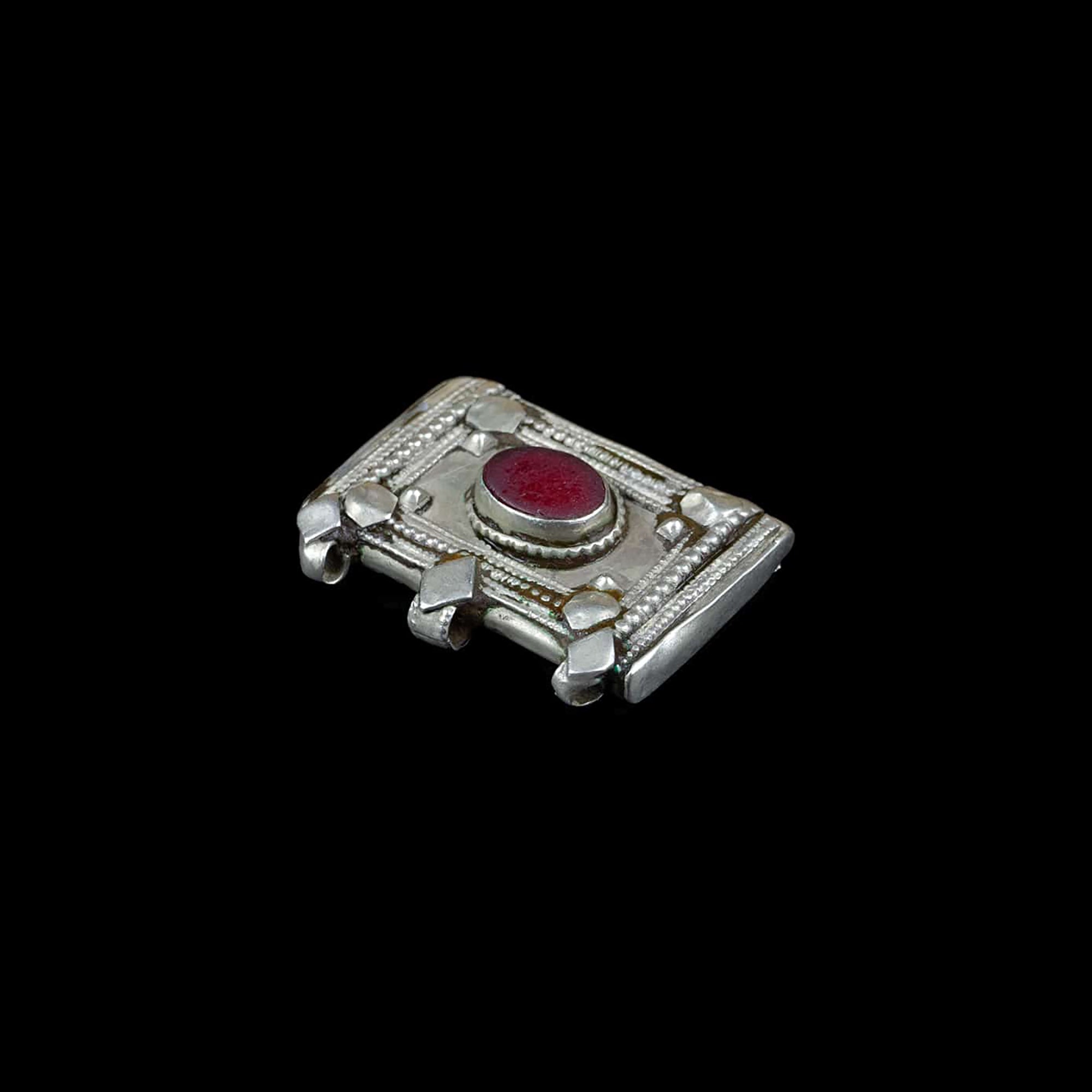 Antique Yemeni Amulet Pendant