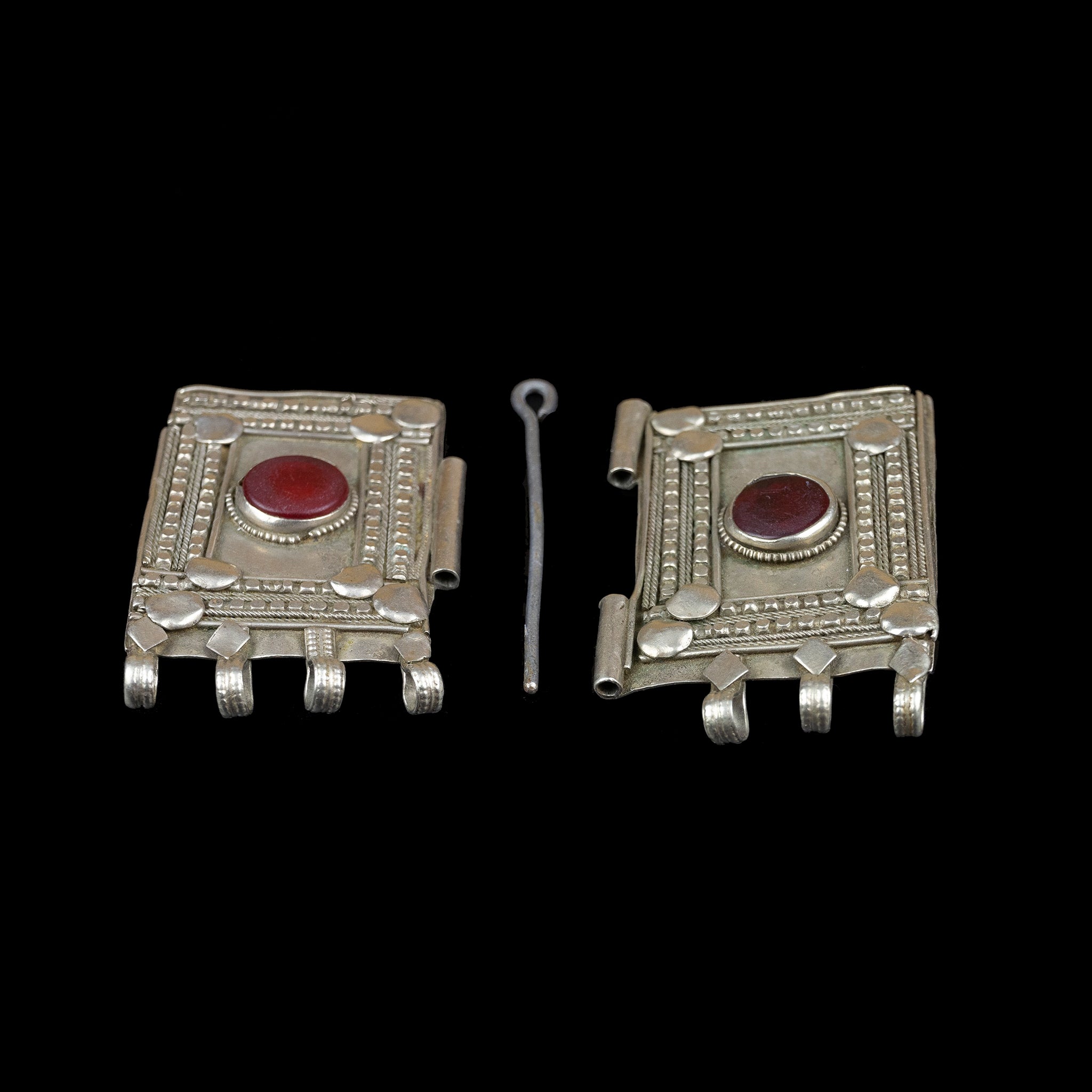 Old Ethiopian or Yemeni Belt Buckle | Vintage Ethnic Jewellery