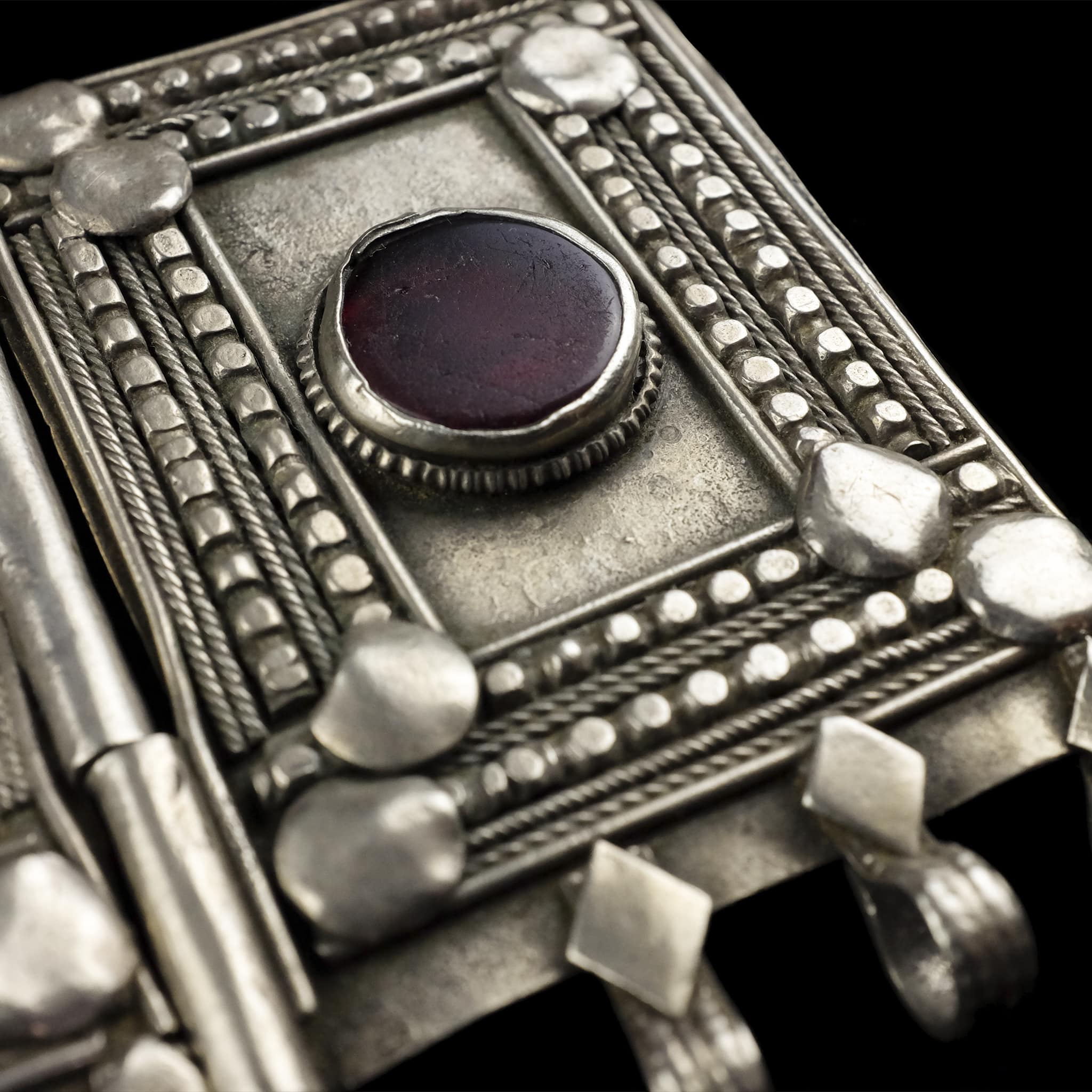 Old Ethiopian or Yemeni Belt Buckle | Vintage Ethnic Jewellery